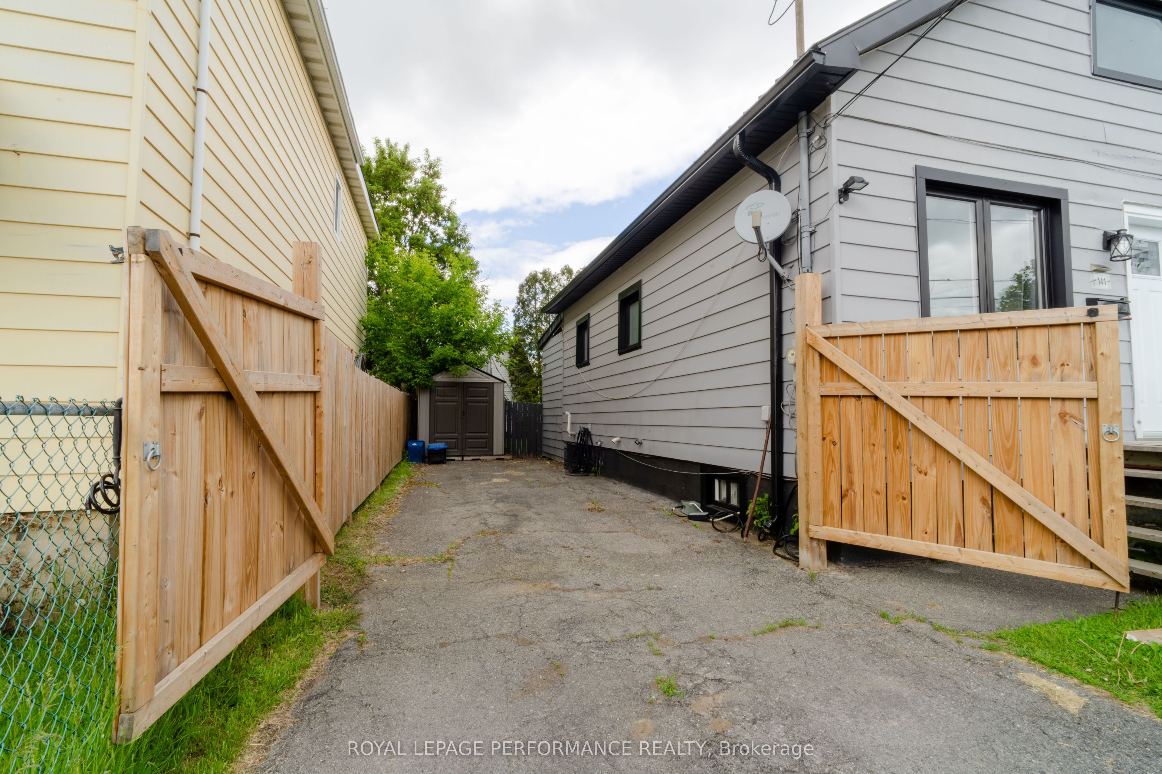 141 Chevrier Avenue Property Photo 4