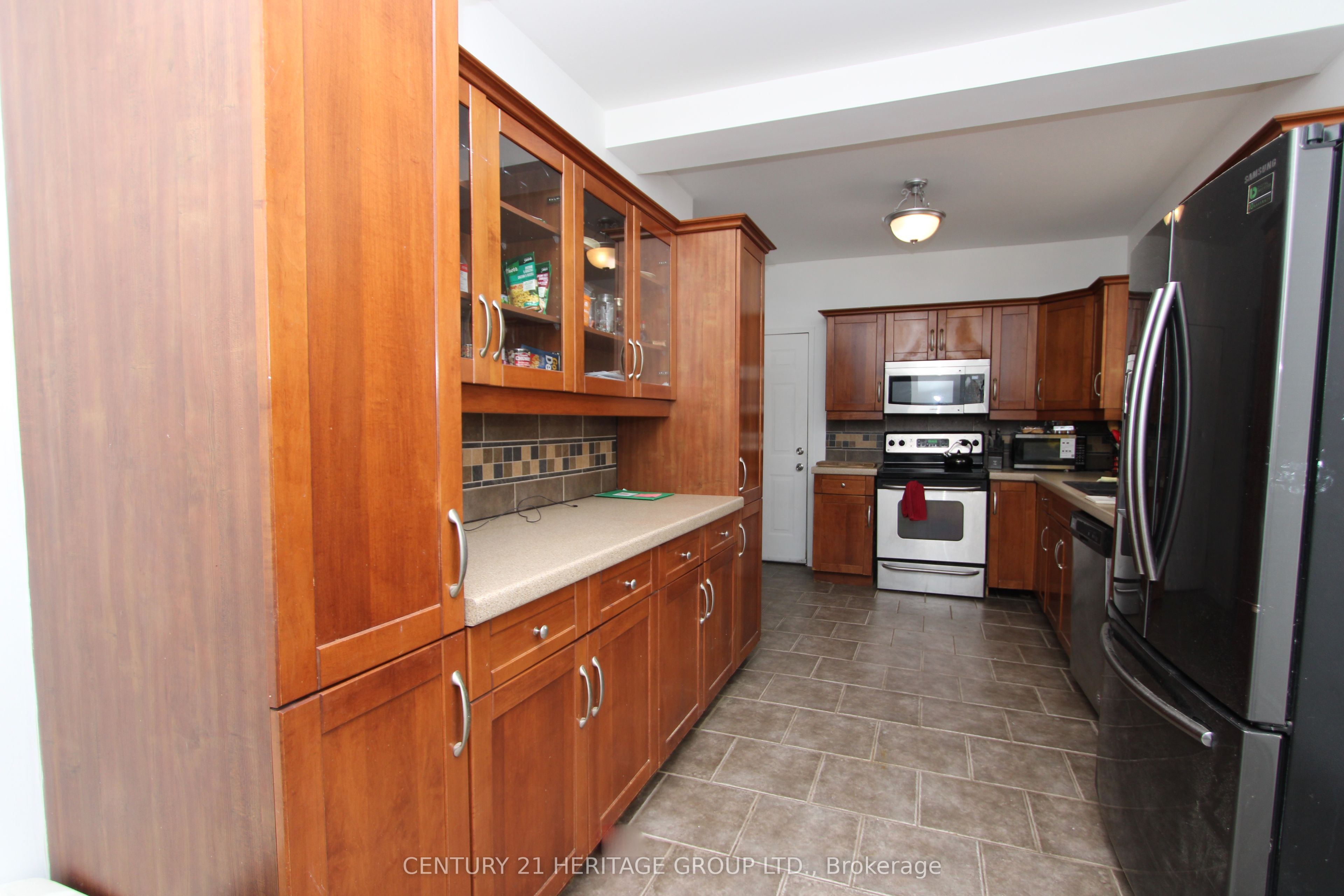 97 Park Avenue Property Photo 15