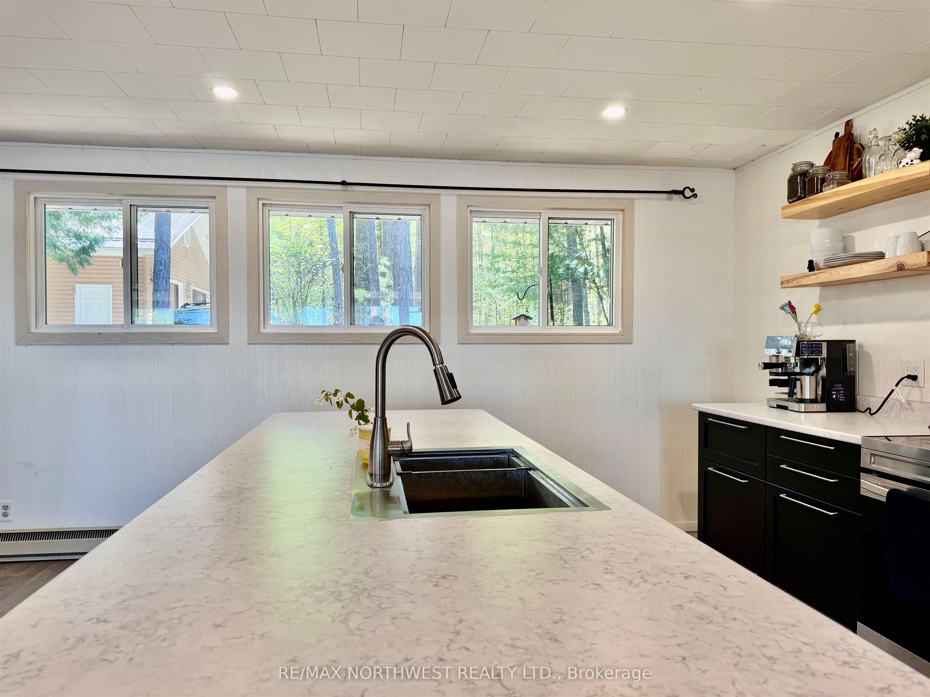 448g Reef Pt Road Property Photo 8