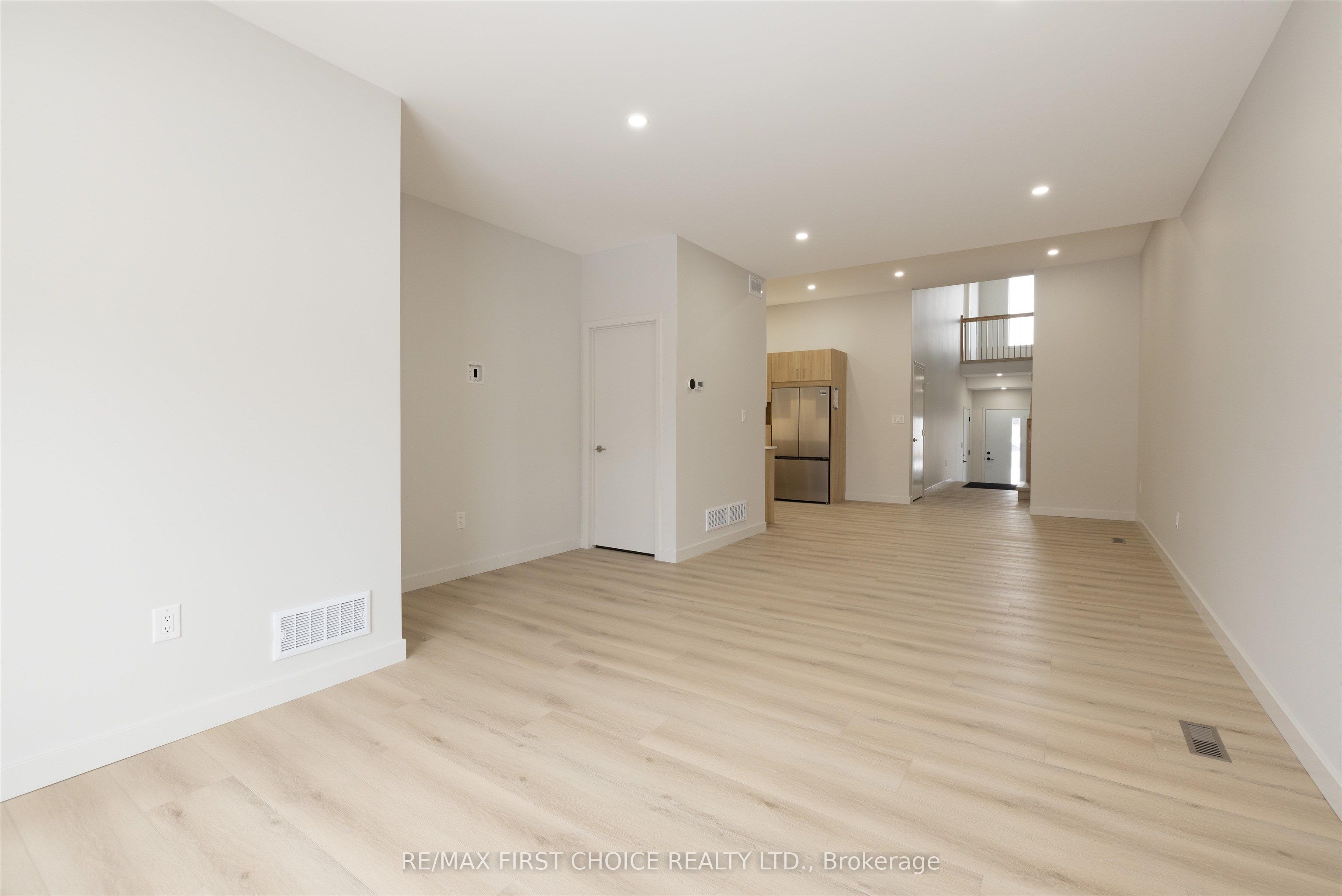 832 Weiler Boulevard Property Photo 12
