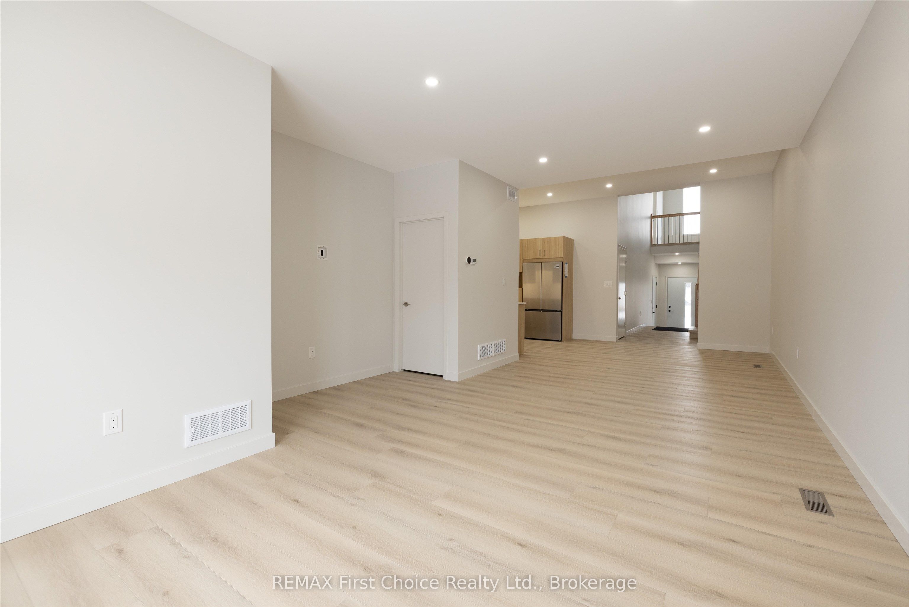 832 Weiler Boulevard Property Photo 12