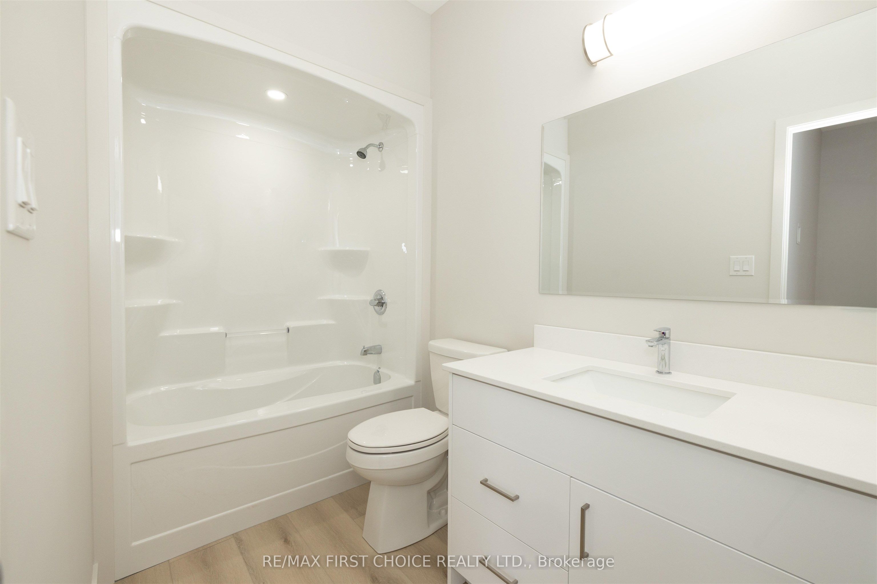 832 Weiler Boulevard Property Photo 13