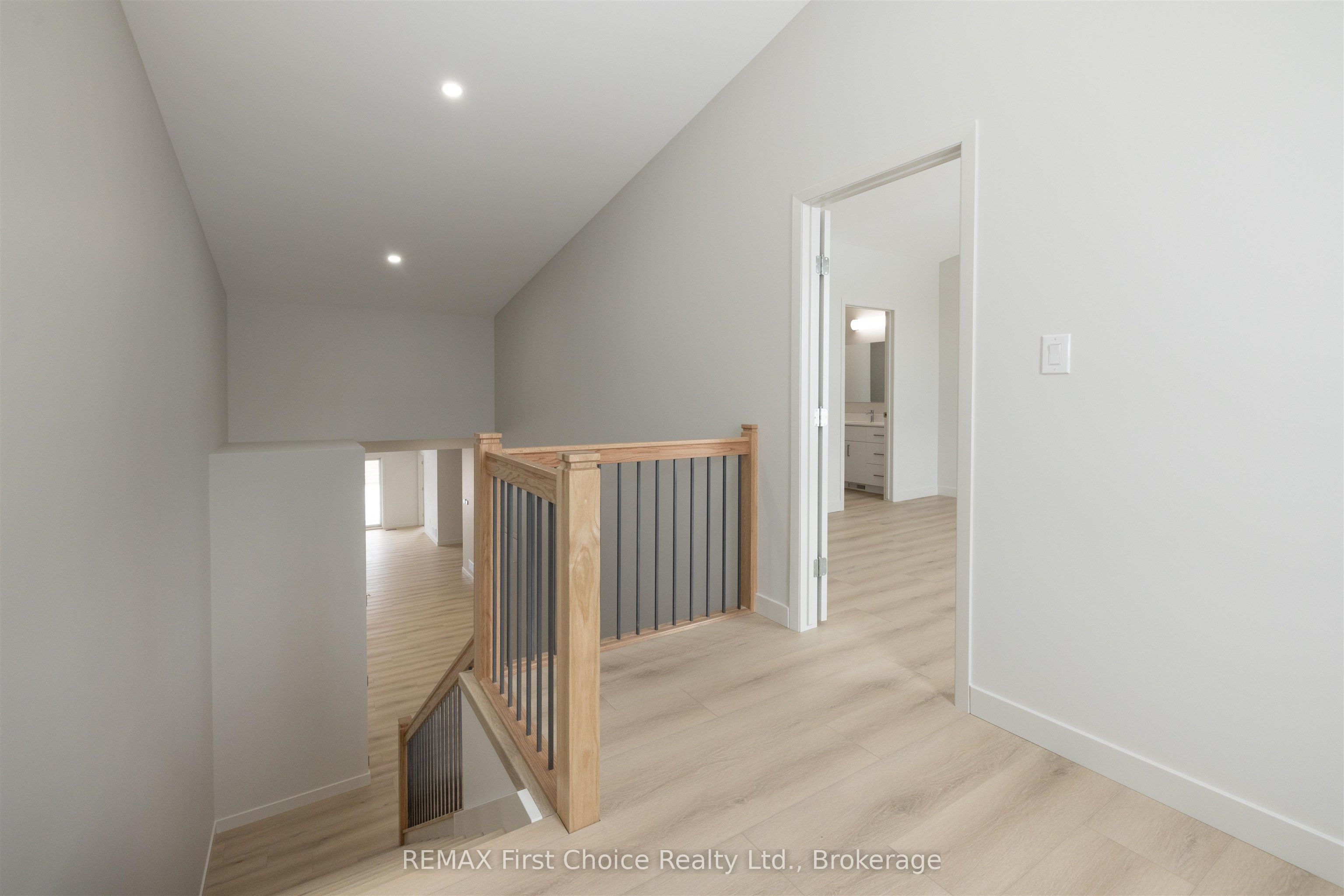 832 Weiler Boulevard Property Photo 18