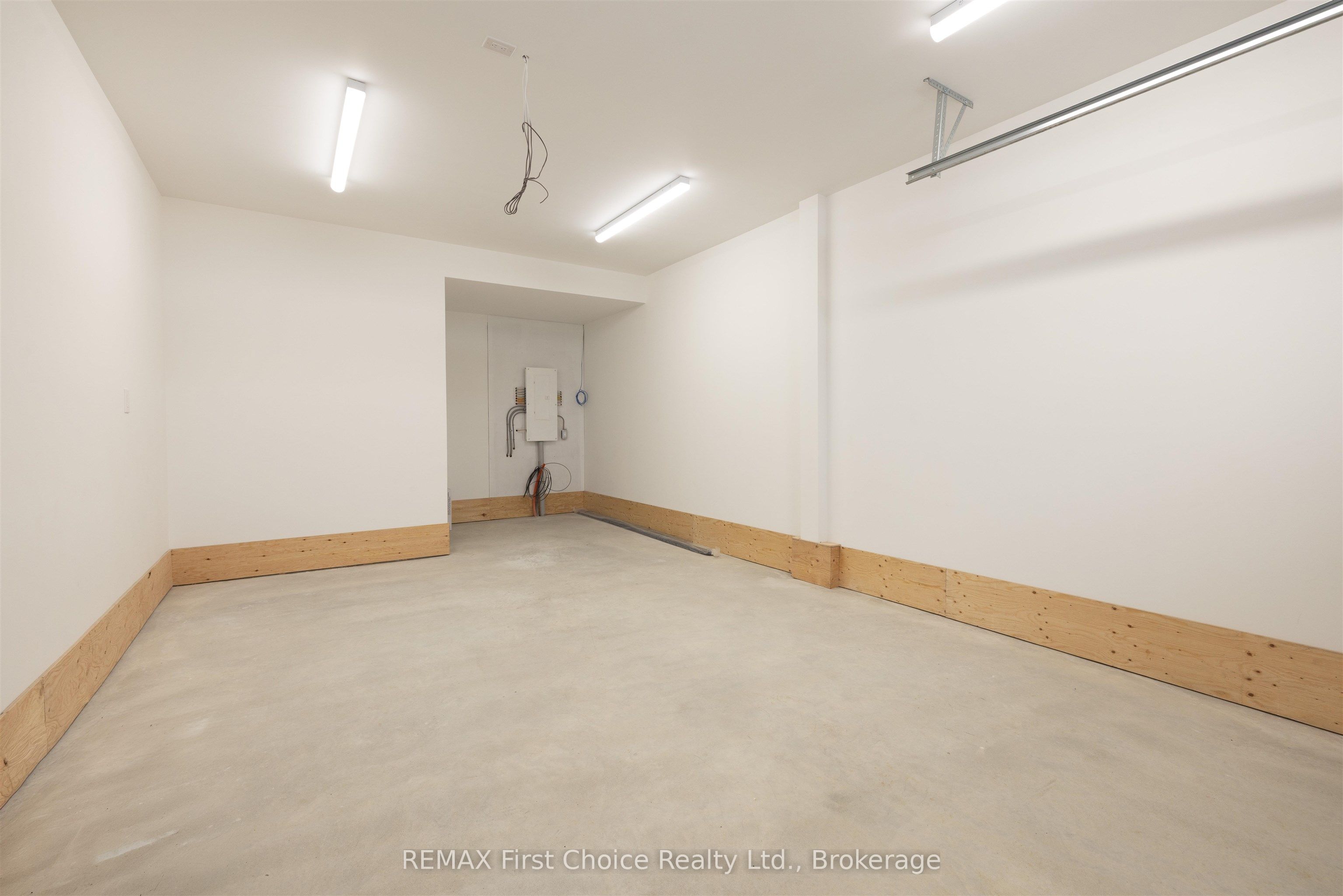 832 Weiler Boulevard Property Photo 29