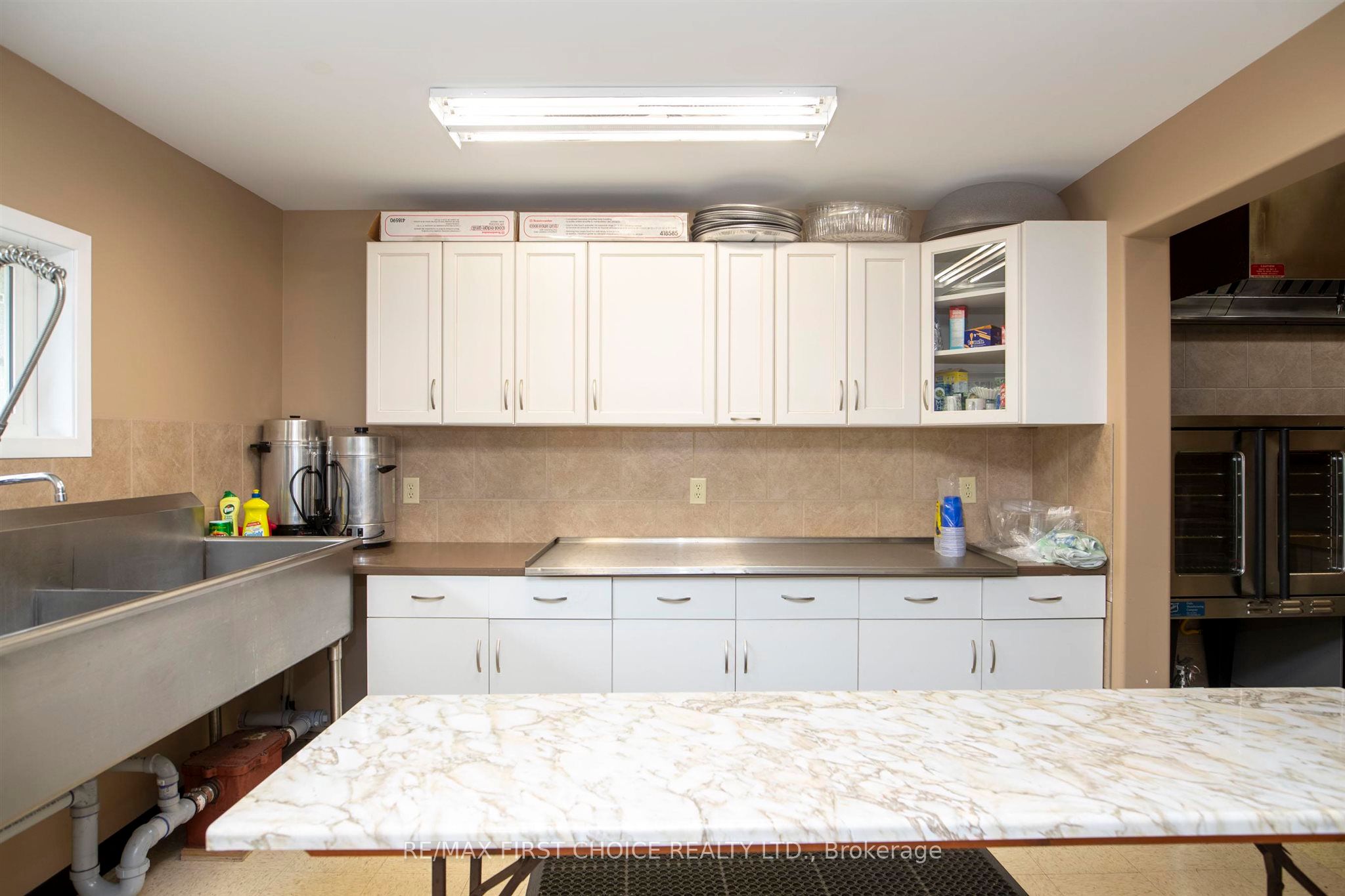 240 Alton Road Property Photo 32