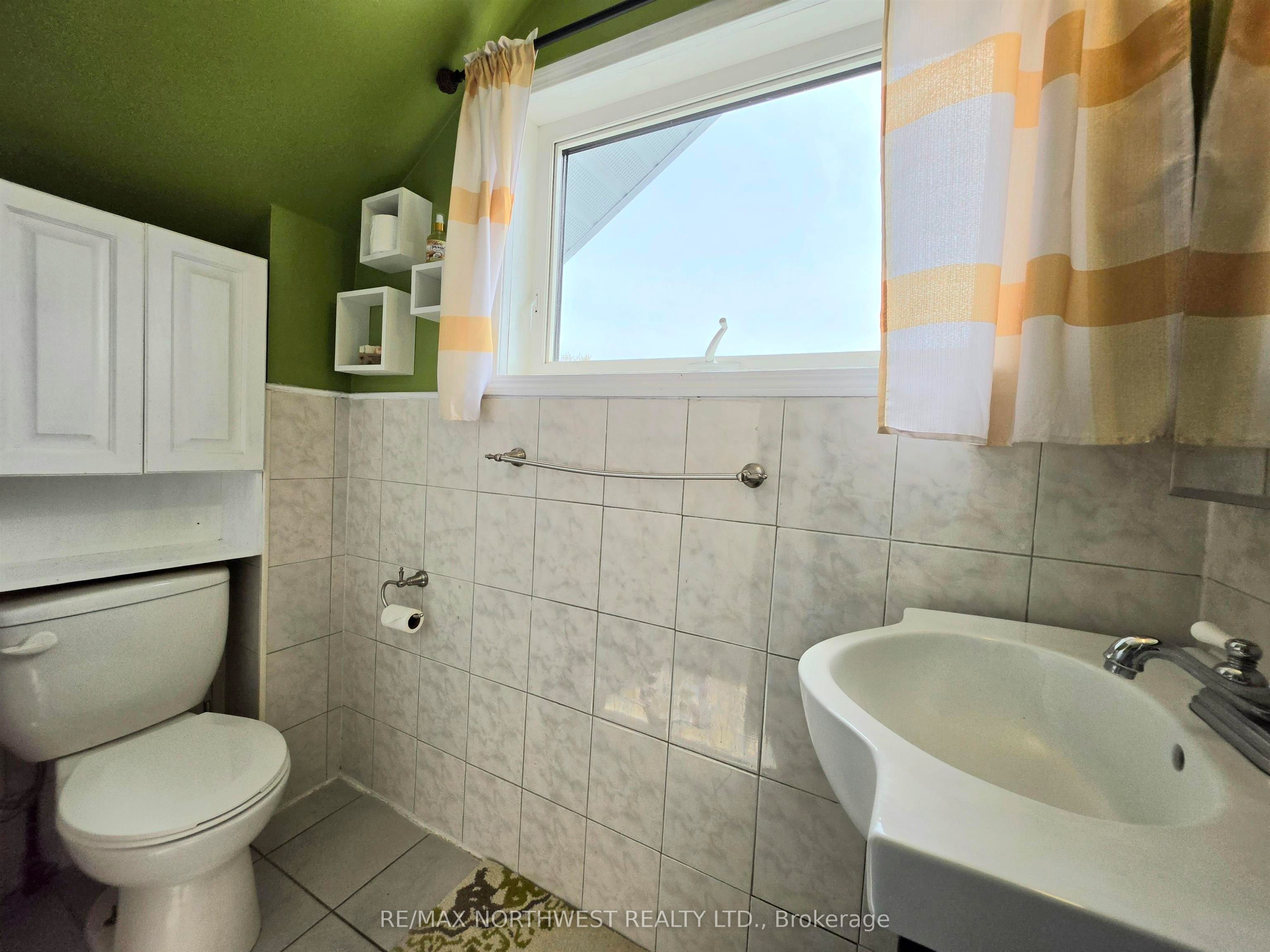 401 Third Street South Property Photo 20