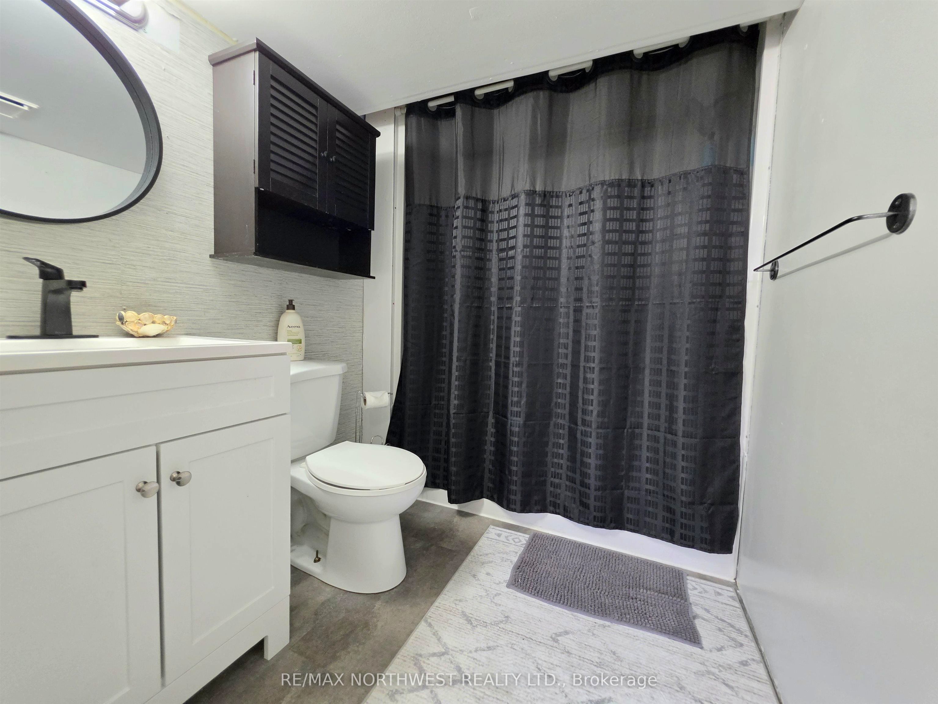 401 Third Street South Property Photo 37