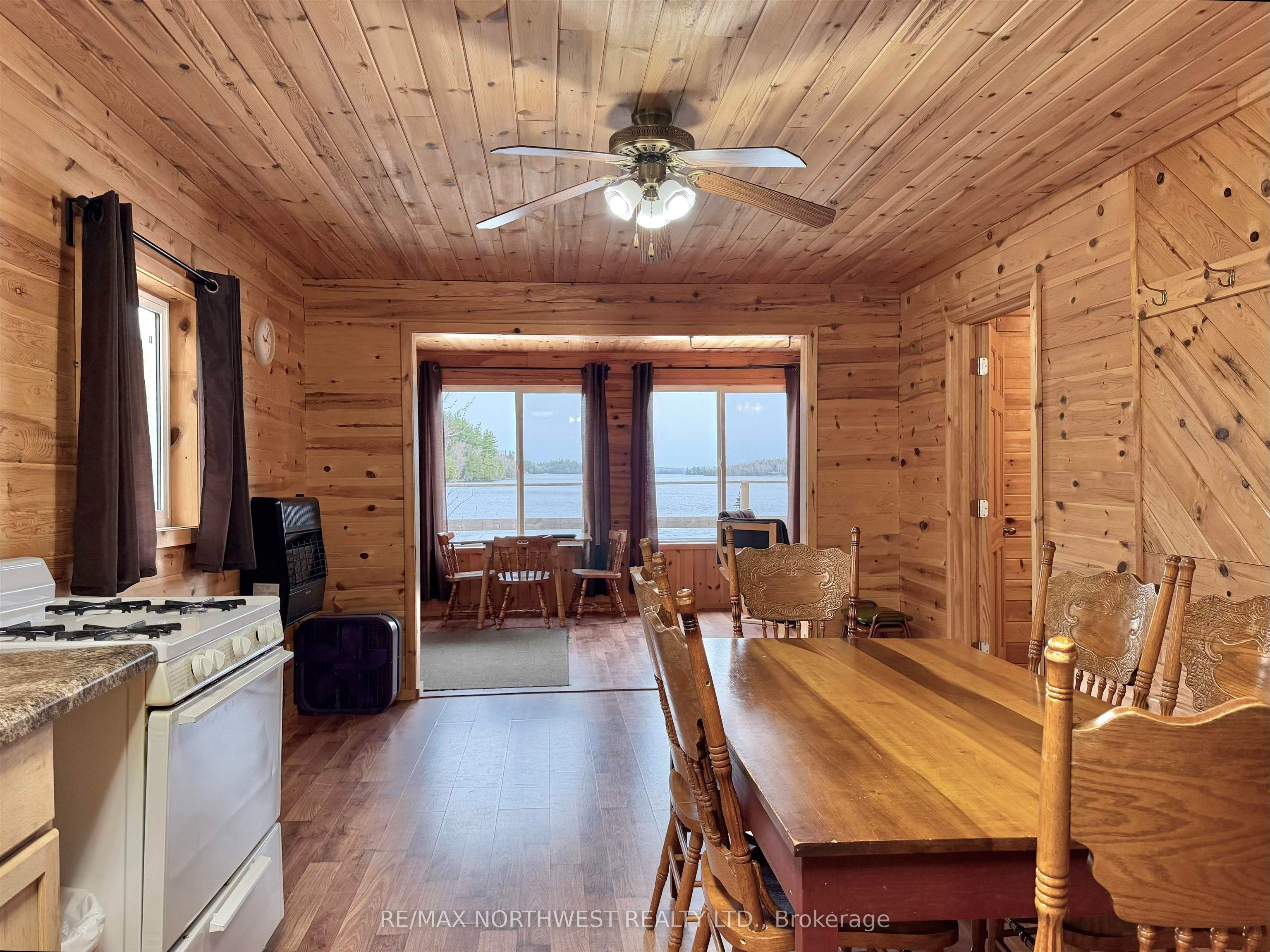 D550 Dam Road Property Photo 32
