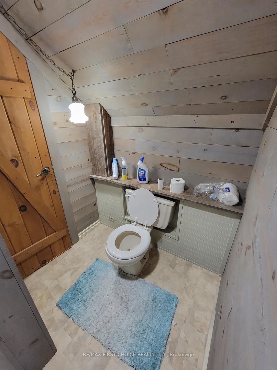 1208 Olde Shambles Rd Property Photo 10