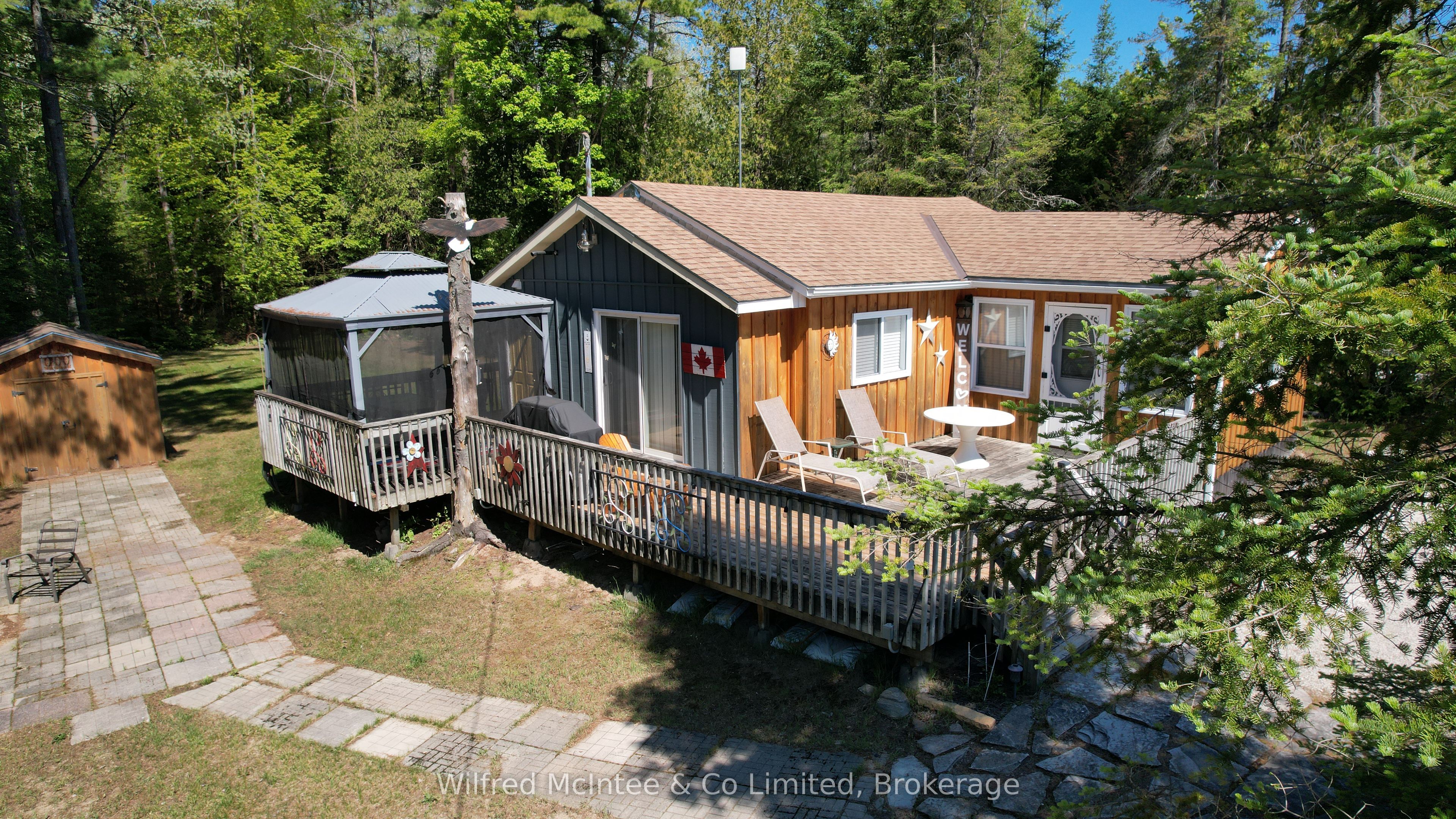 220 Ogimah Road Property Photo 1