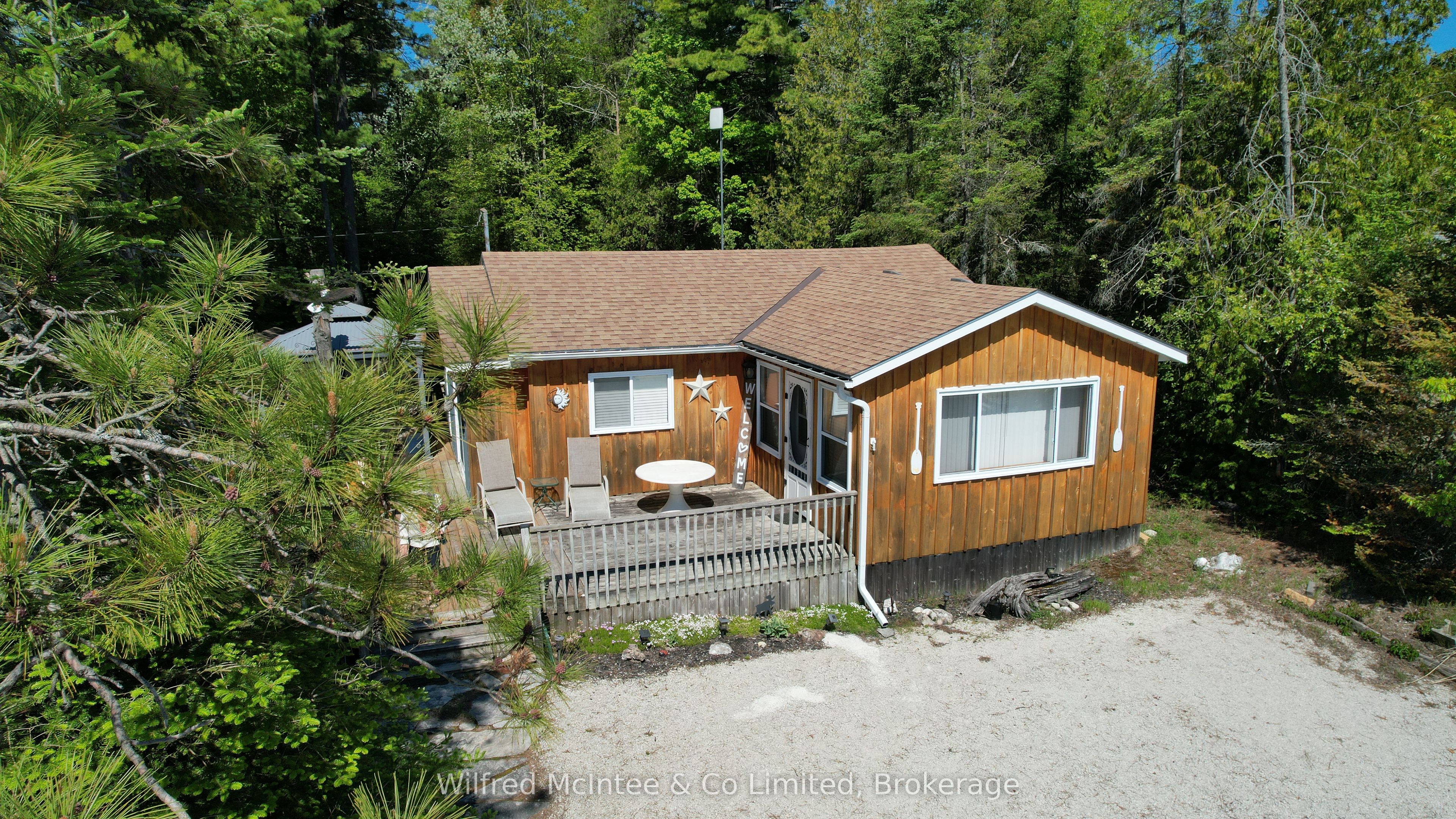 220 Ogimah Road Property Photo 2