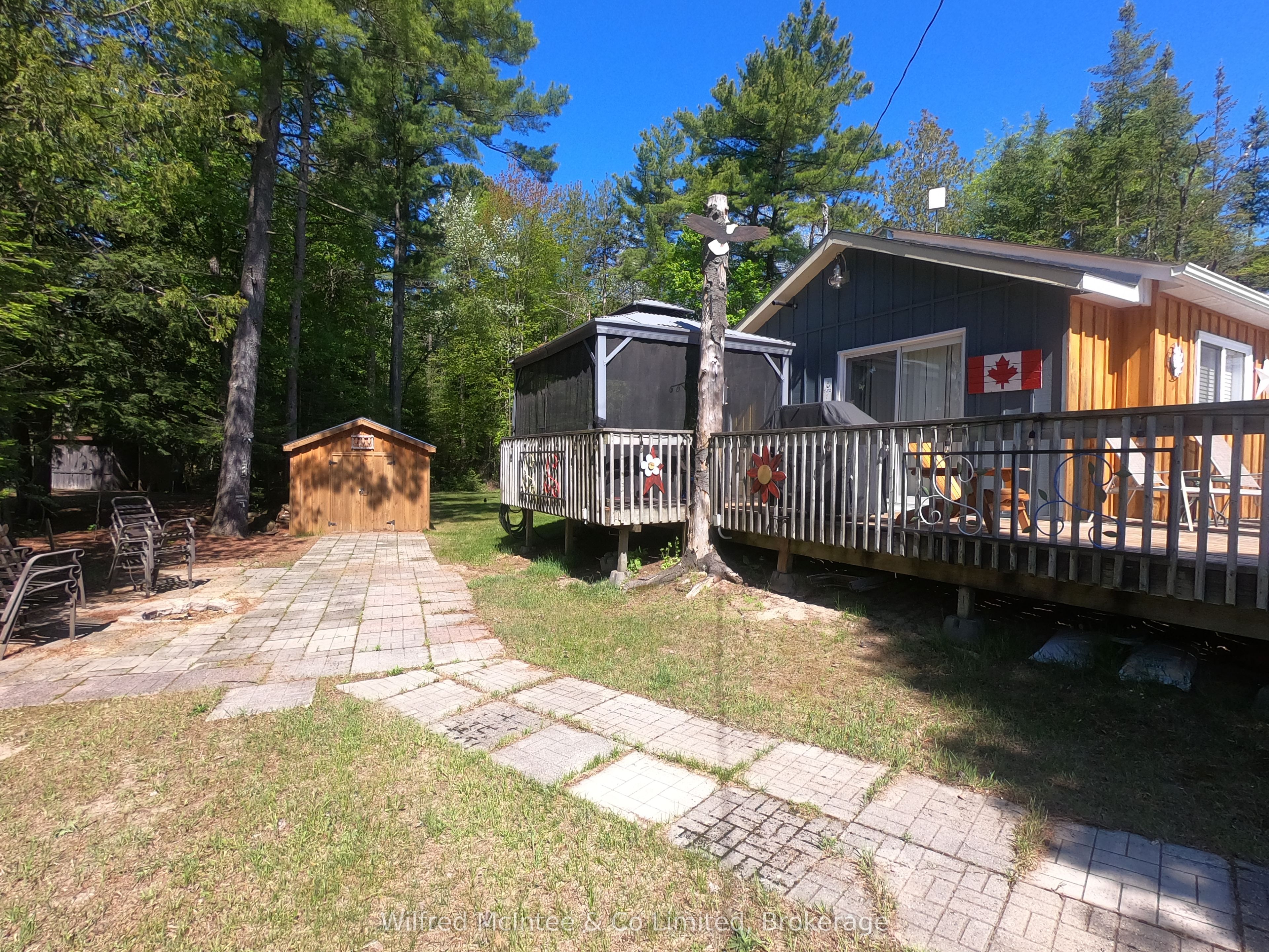 220 Ogimah Road Property Photo 8