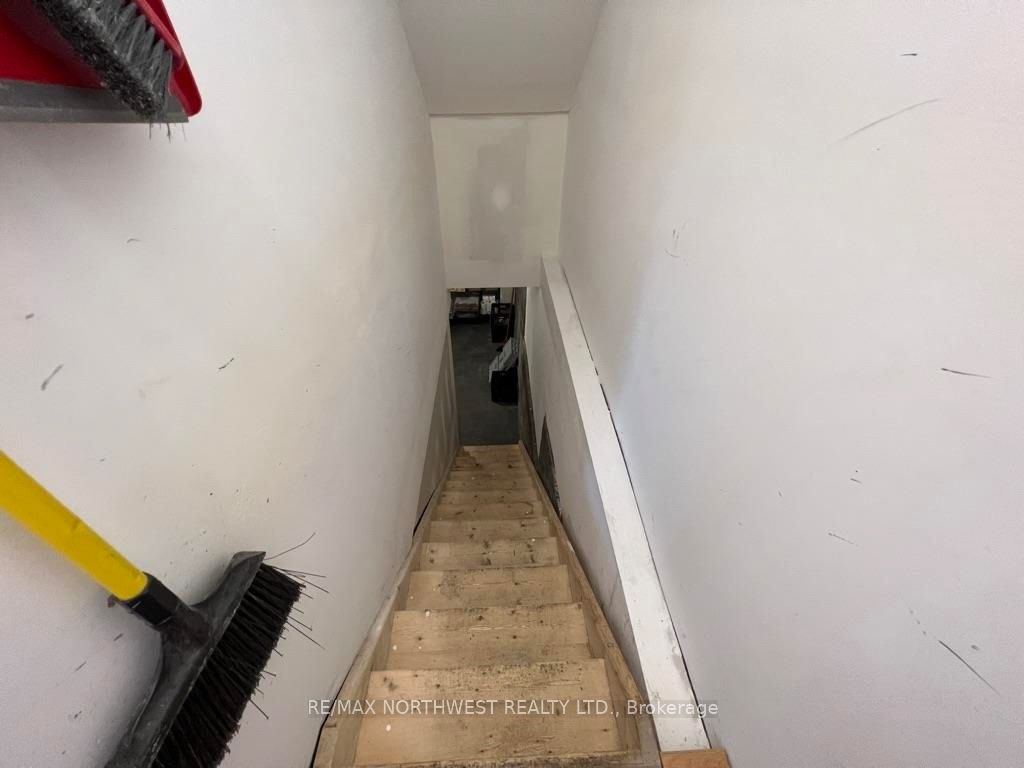 336 Second Street Property Photo 7