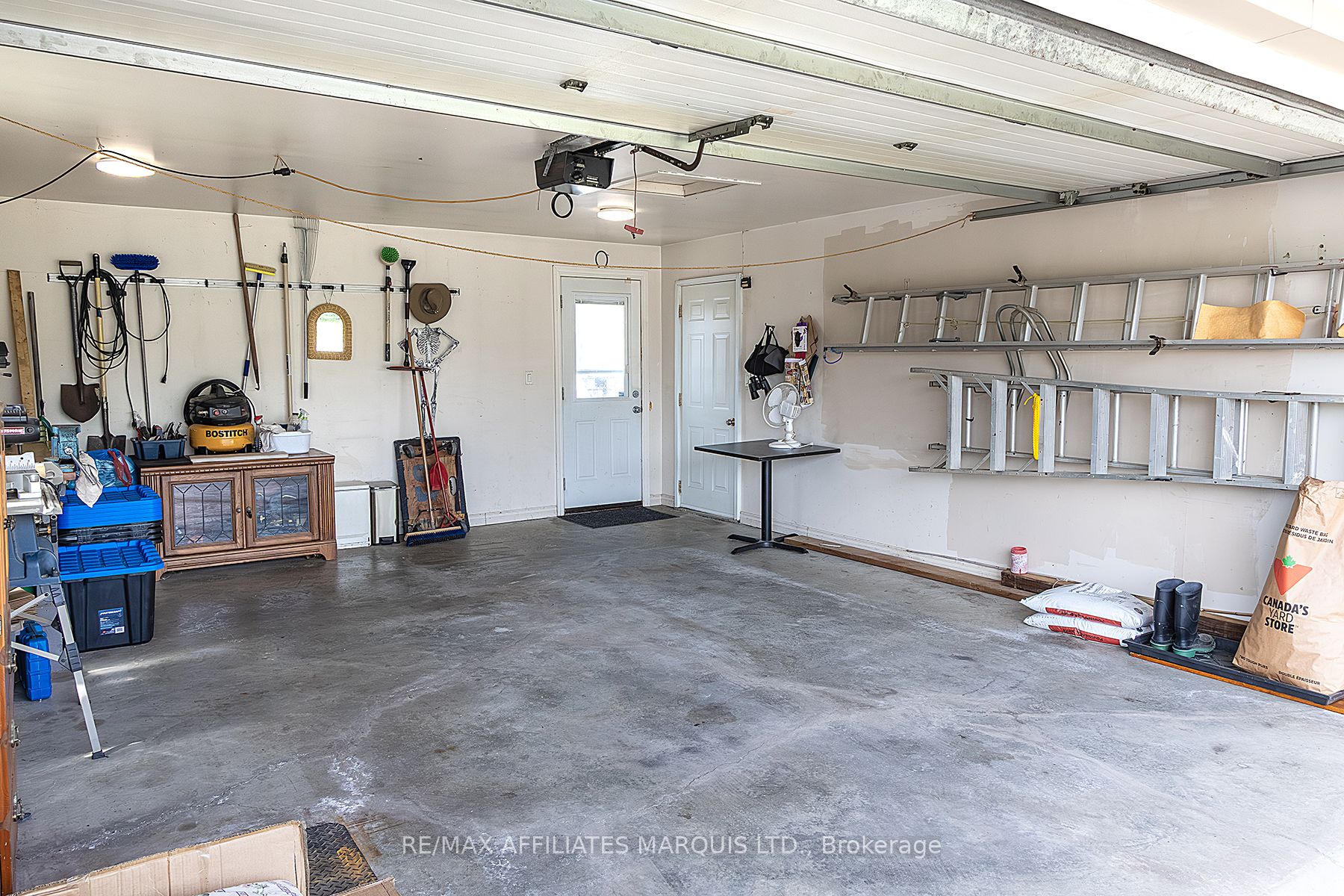 18 Westwinds Drive Property Photo 41