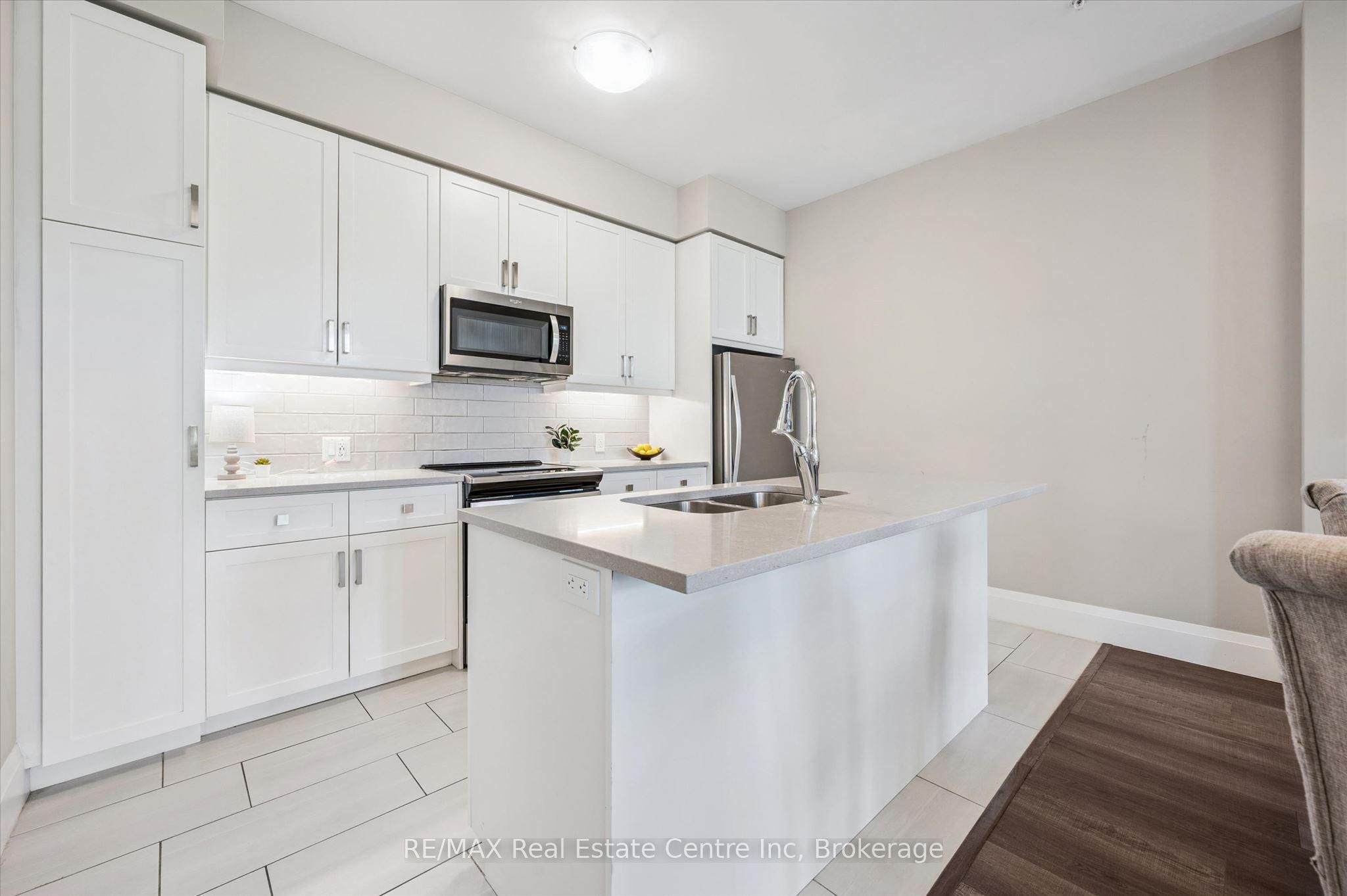 73 Arthur Street S 103 Property Photo 4