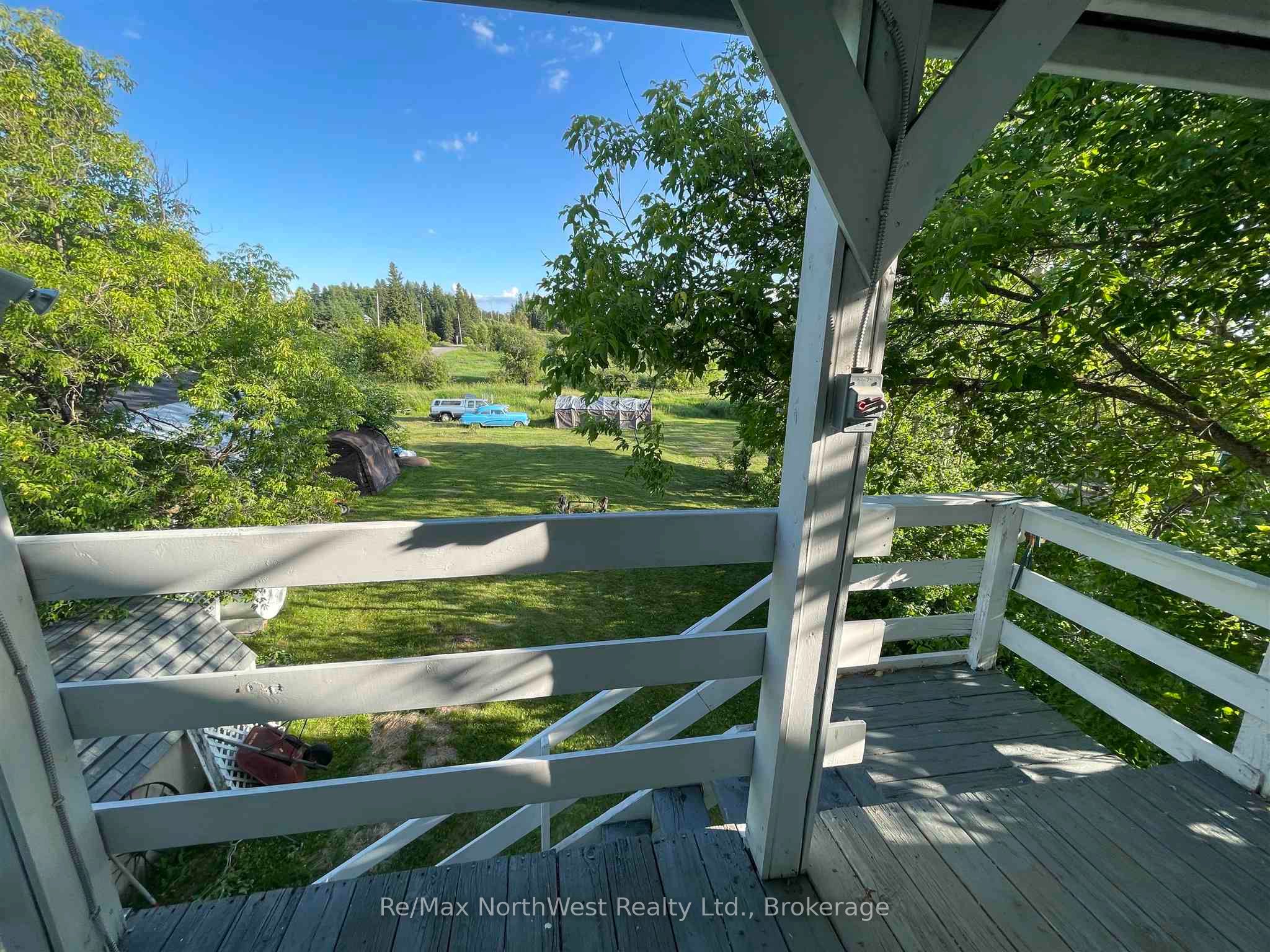 18808 Hwy 17 Property Photo 4