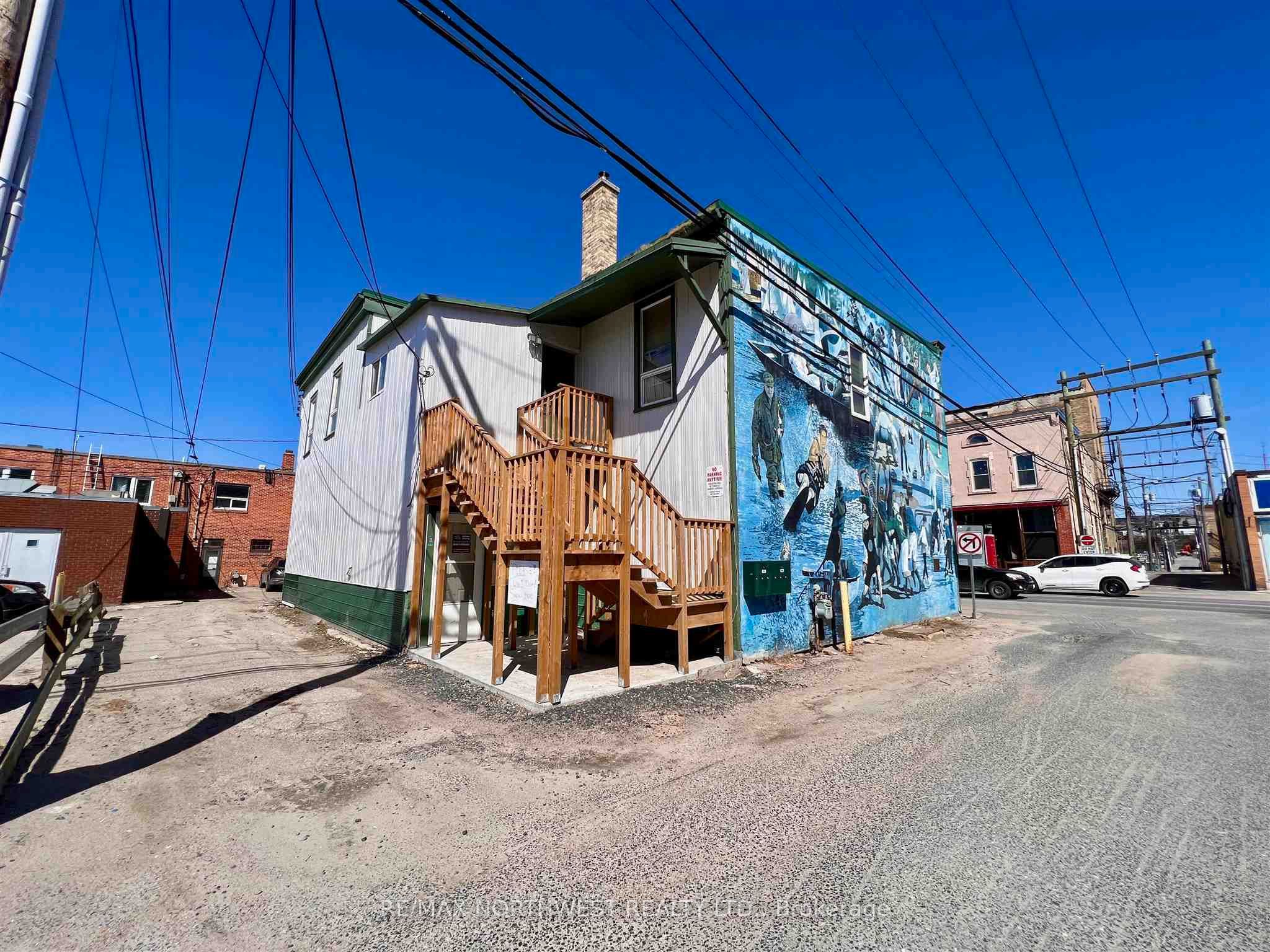 209 Second Street Property Photo 6