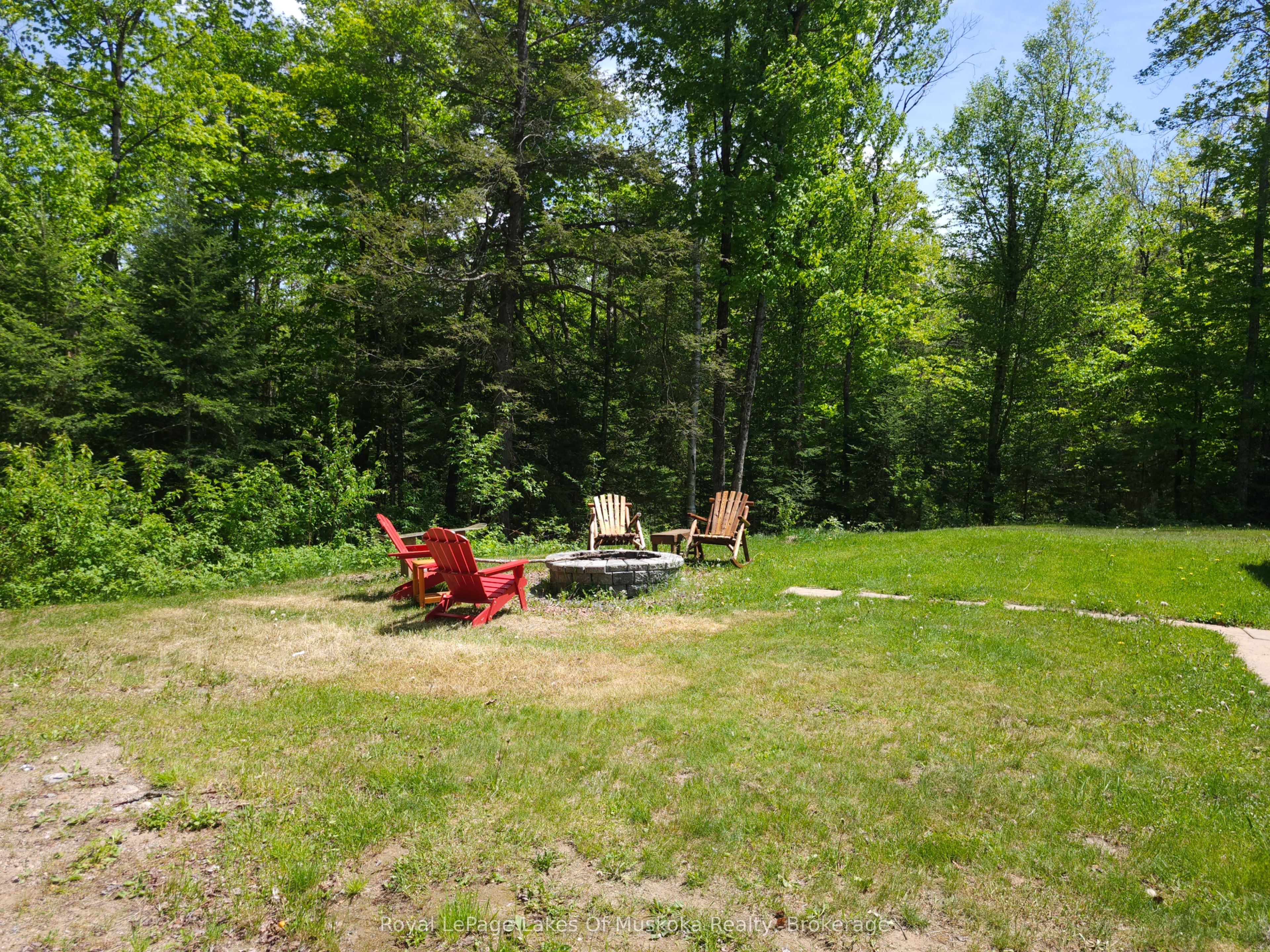 3997 Chetwynd Road Property Photo 11