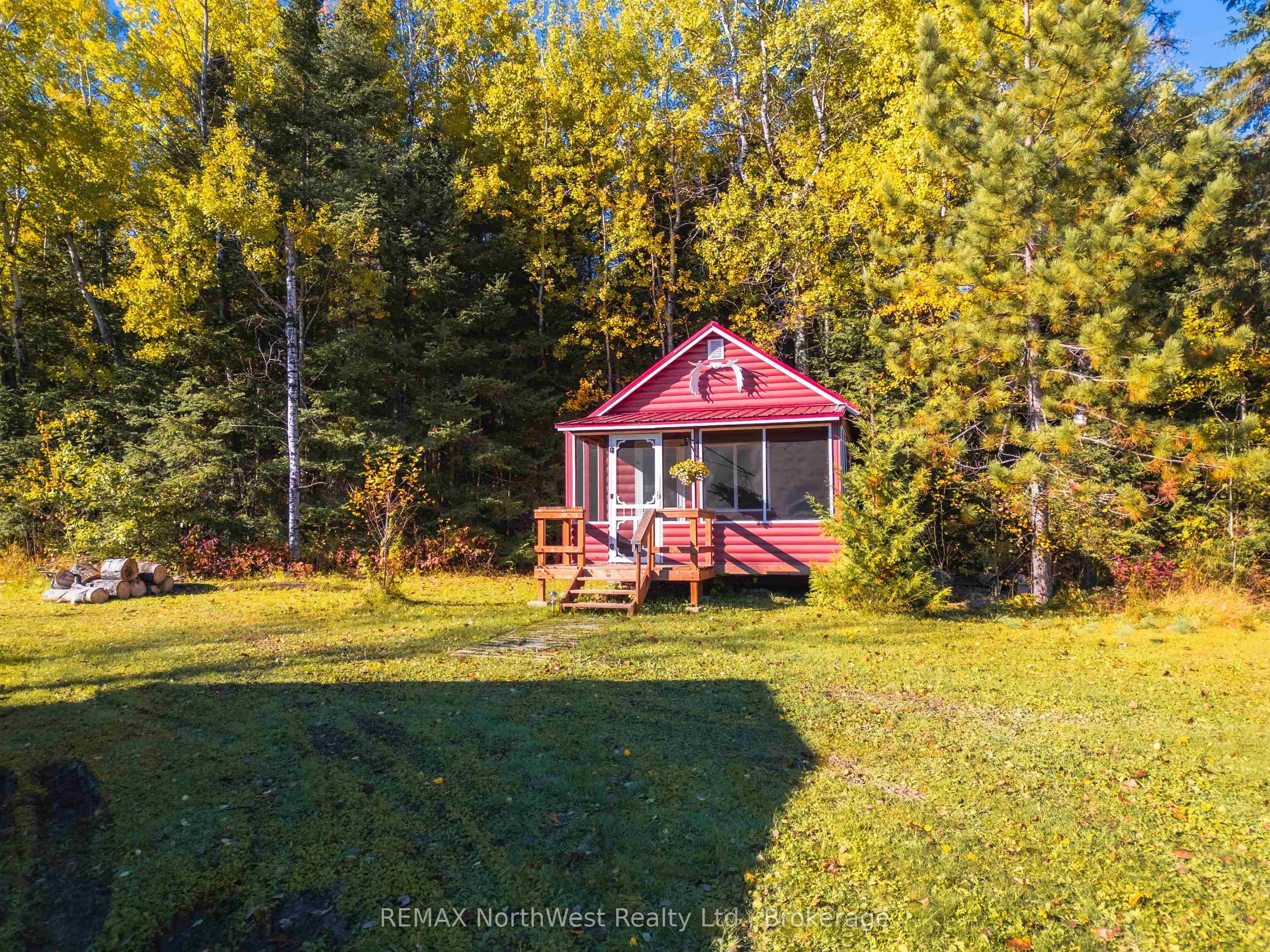 202 Lakeshore Drive Property Photo 15