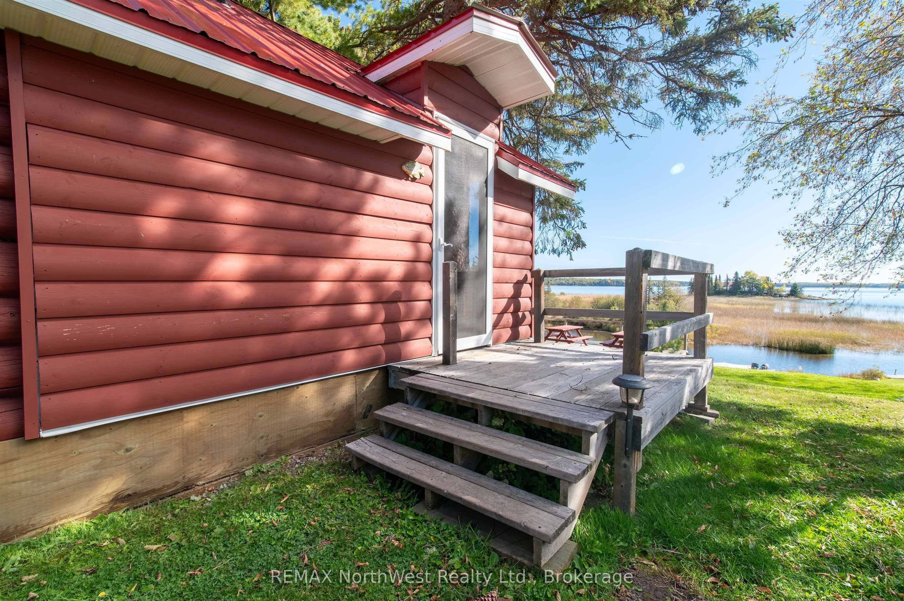 202 Lakeshore Drive Property Photo 16
