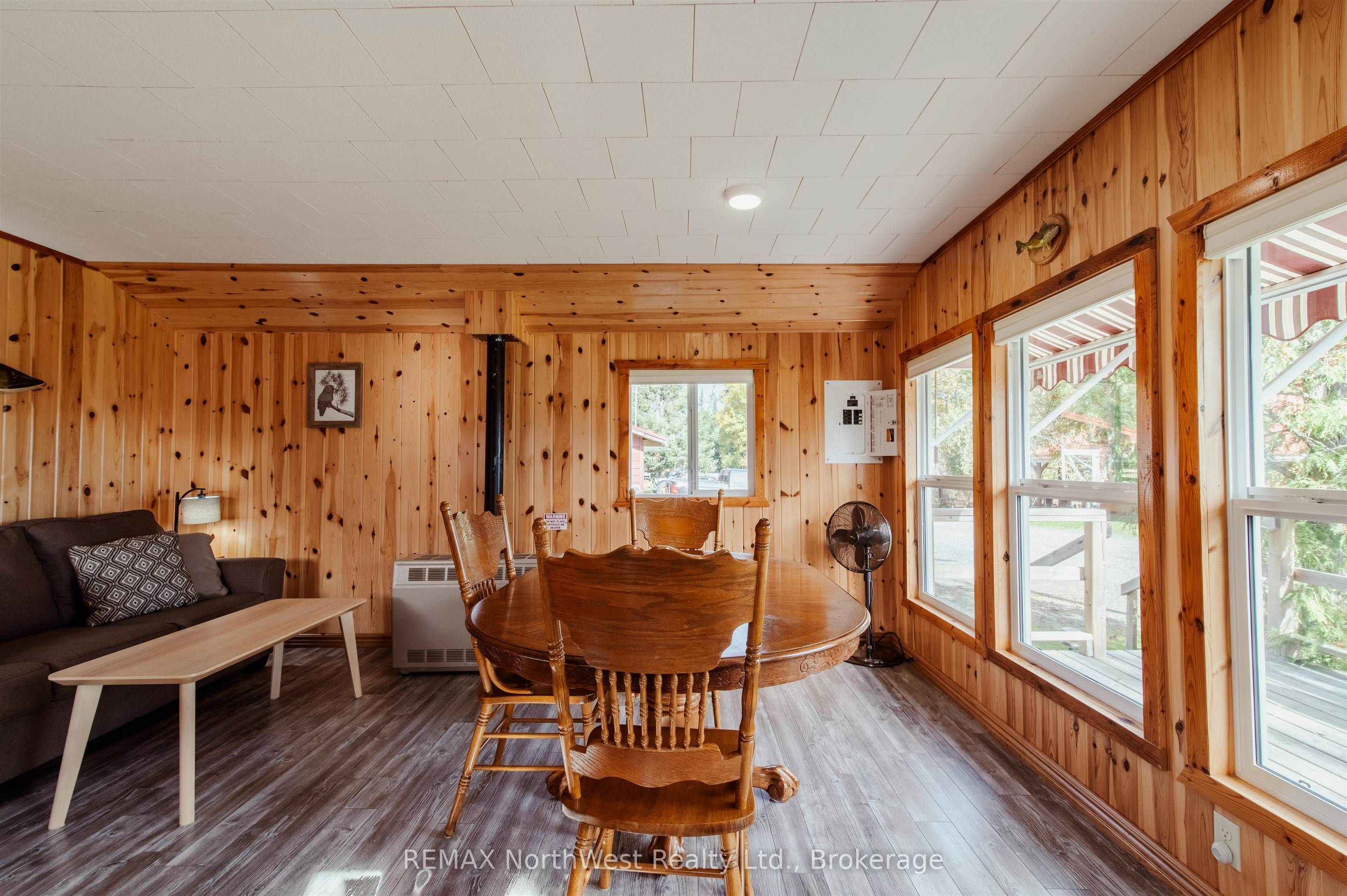 202 Lakeshore Drive Property Photo 32