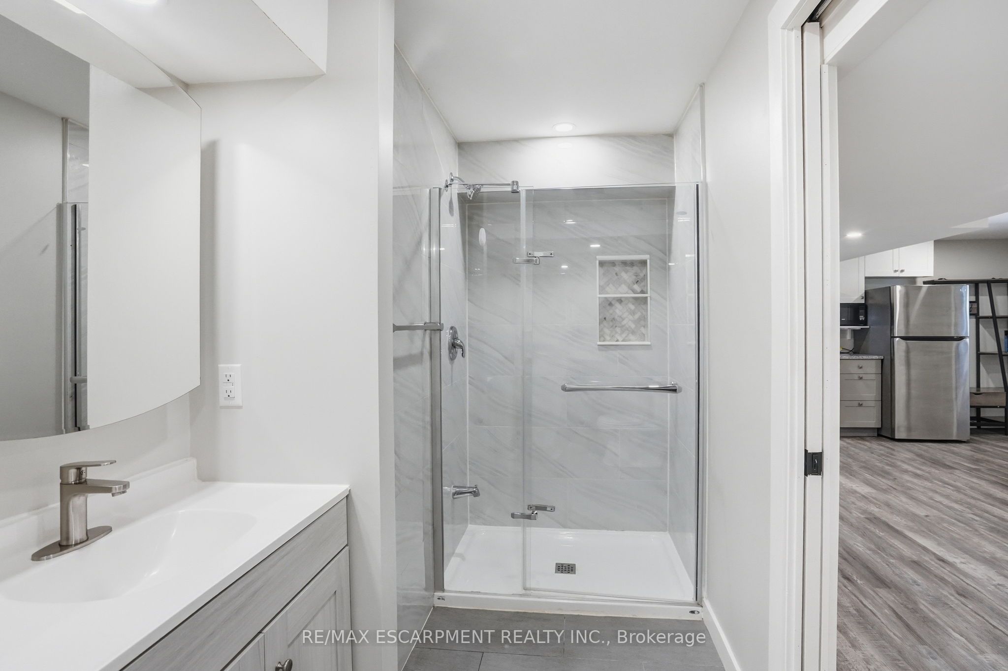 43 Fleming Crescent Lower Level Property Photo 7