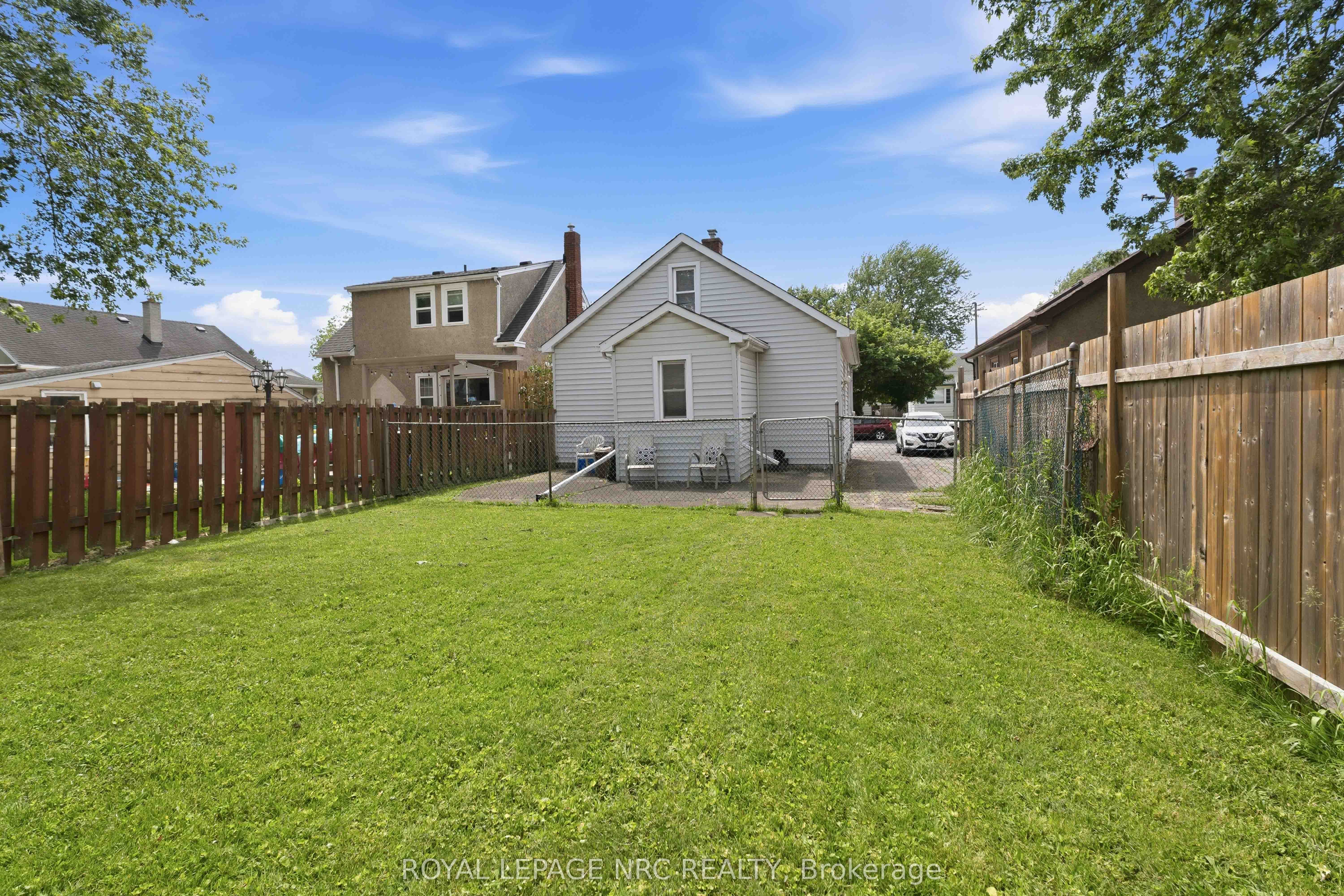 144 Mcalpine Avenue S Property Photo 37