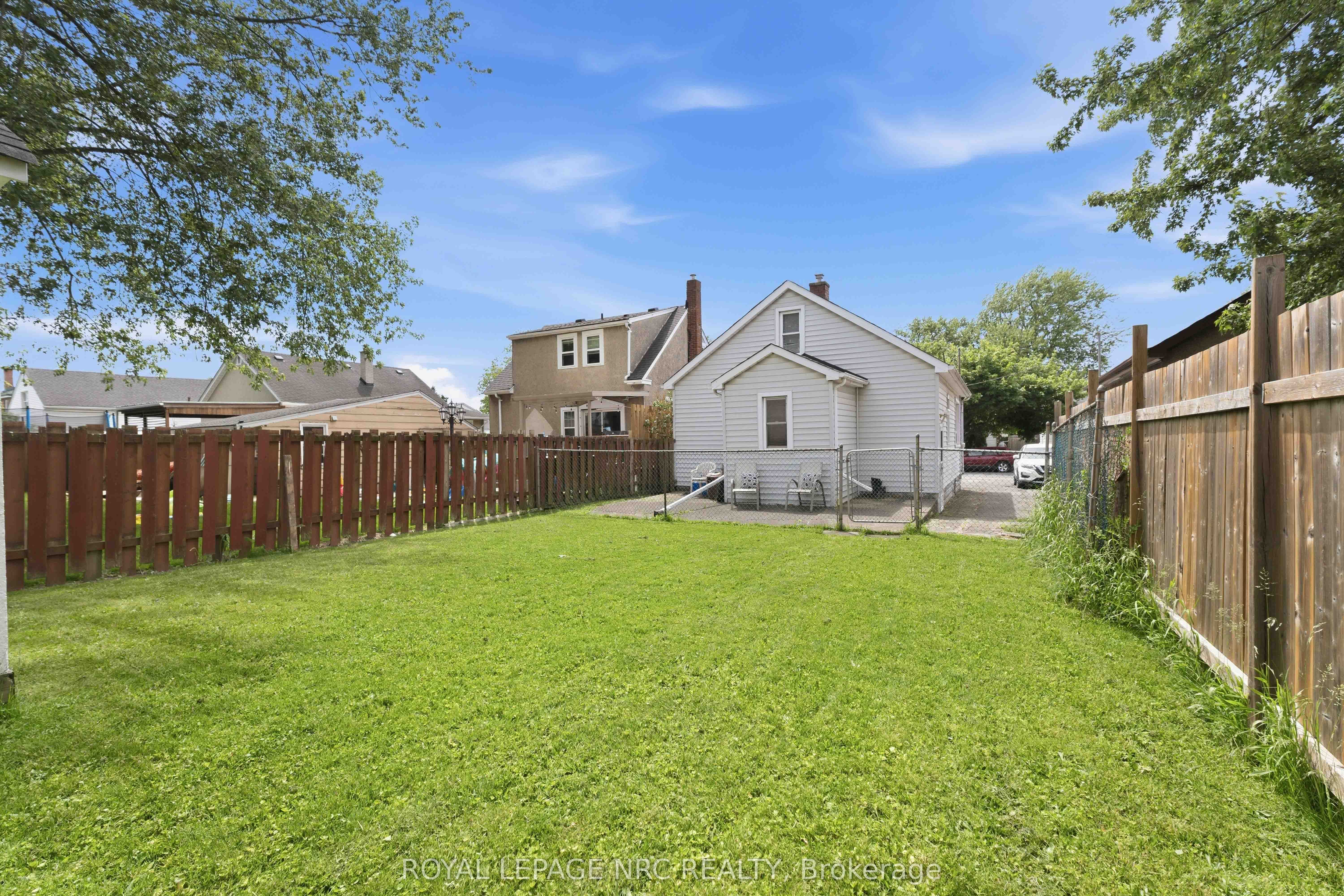 144 Mcalpine Avenue S Property Photo 38