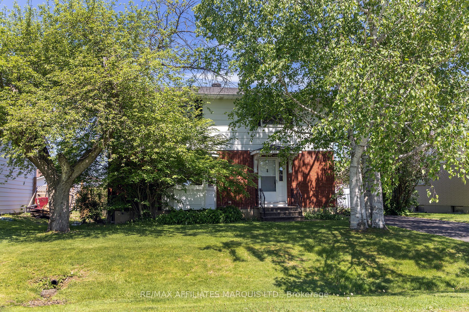 22 Orchard Way Property Photo 1