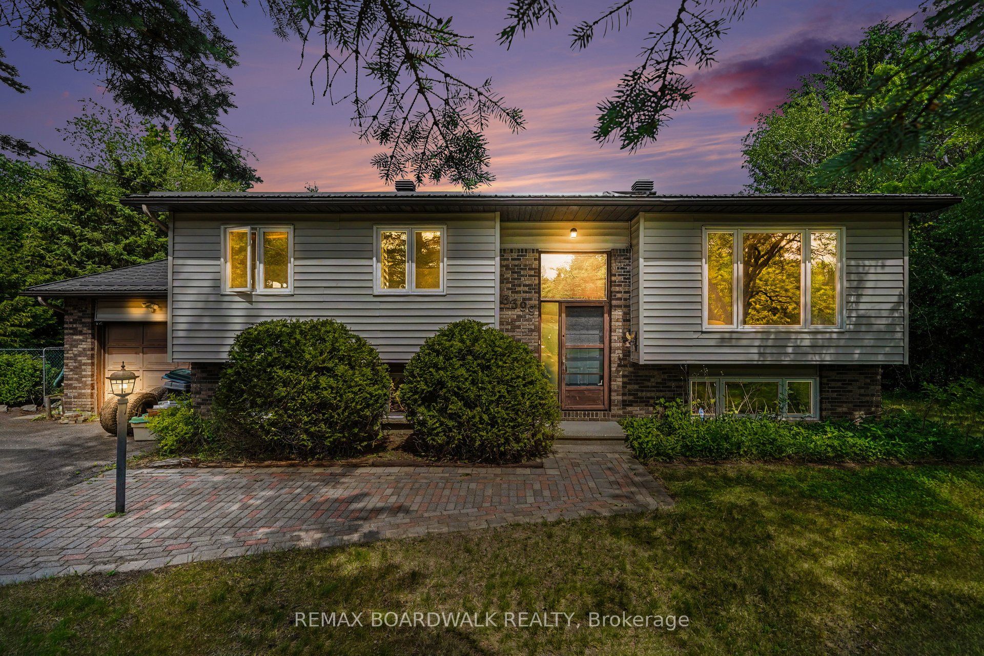 3399 Regburn Drive Property Photo 1