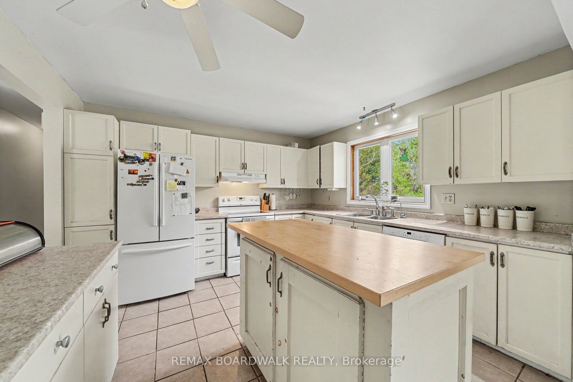 3399 Regburn Drive Property Photo 14