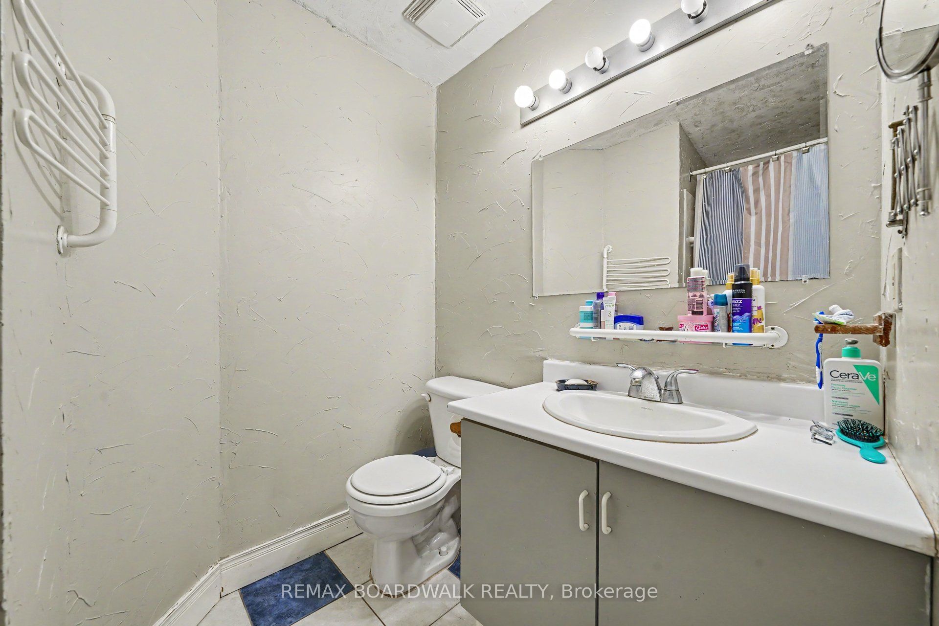 3399 Regburn Drive Property Photo 17