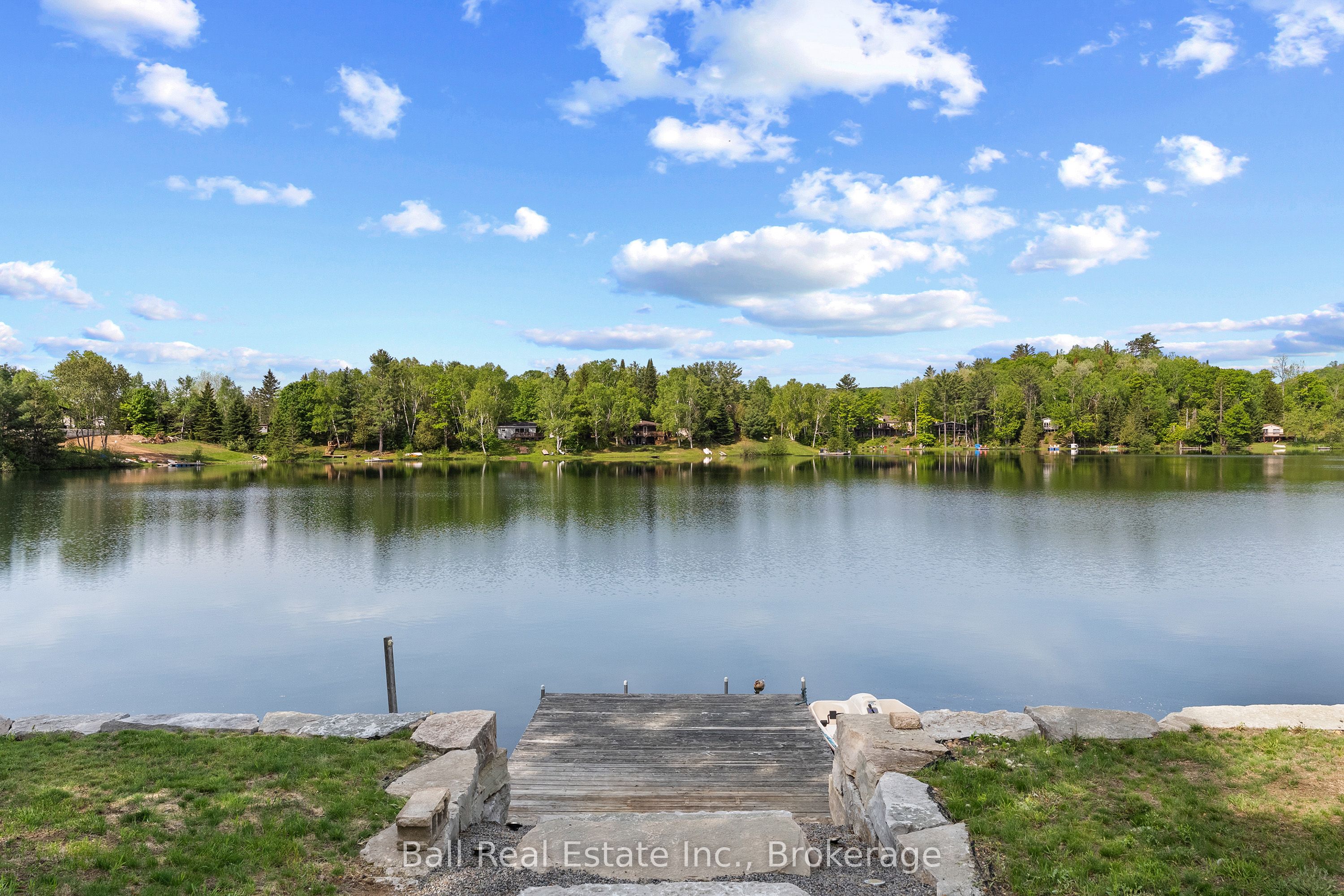 29 Siddon Lake Place Property Photo 3