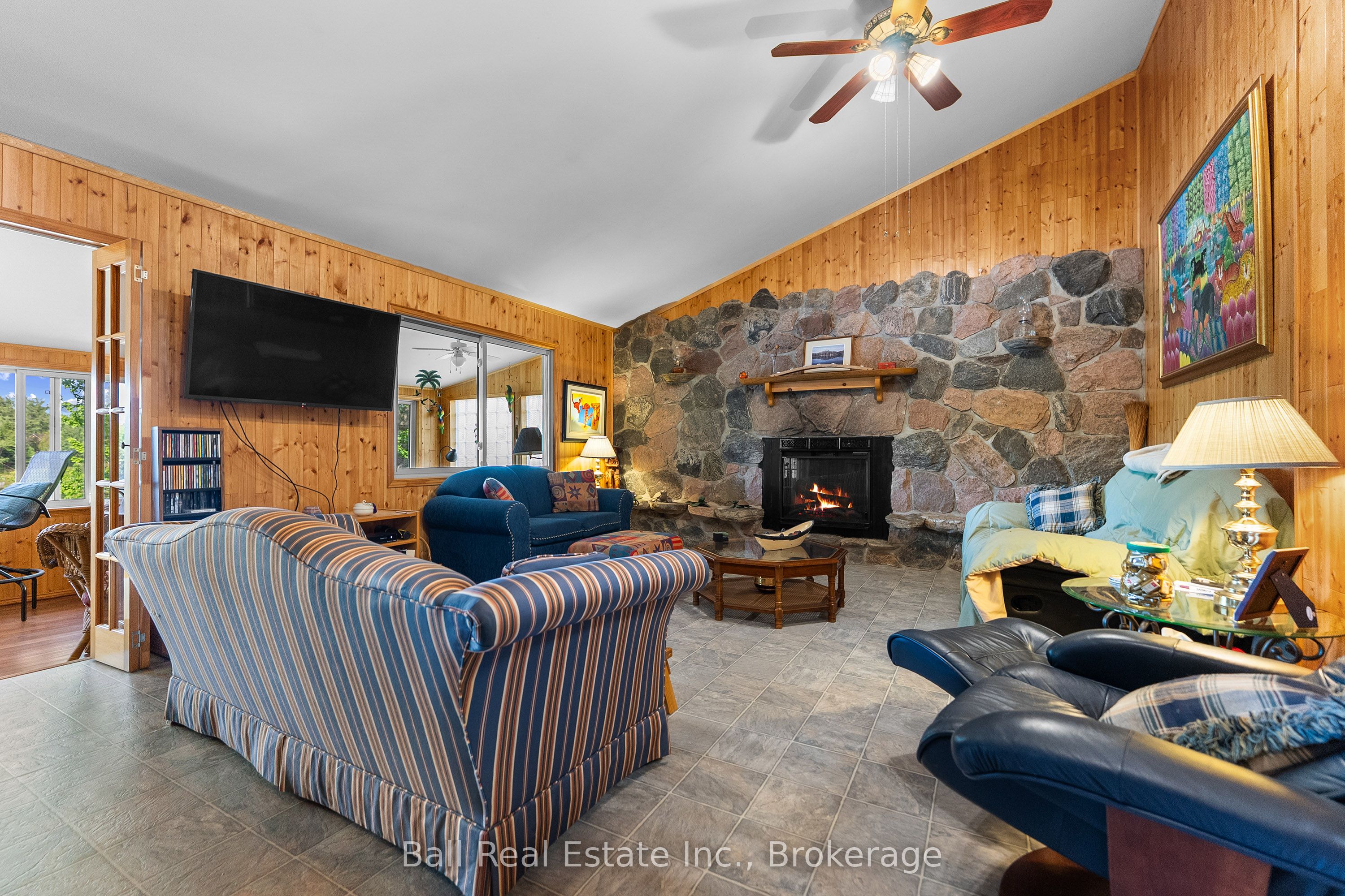 29 Siddon Lake Place Property Photo 24