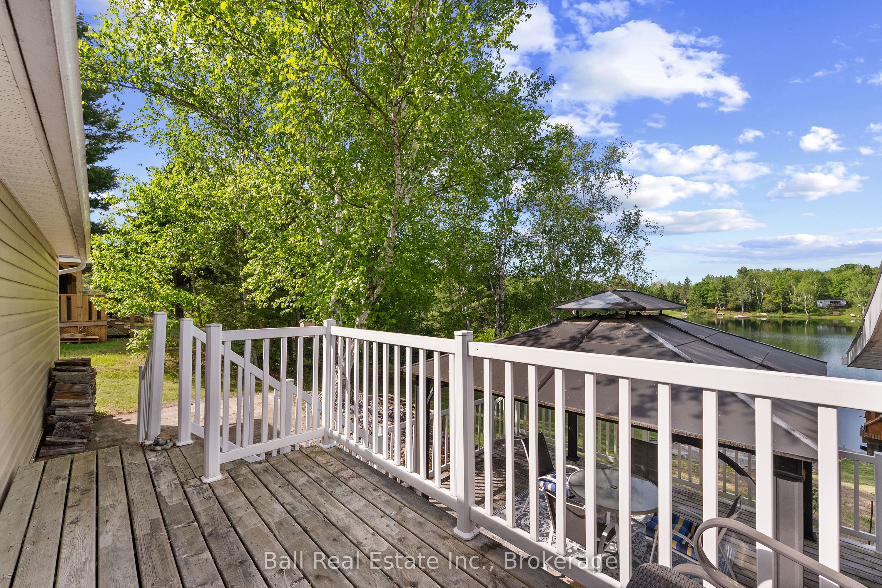 29 Siddon Lake Place Property Photo 37