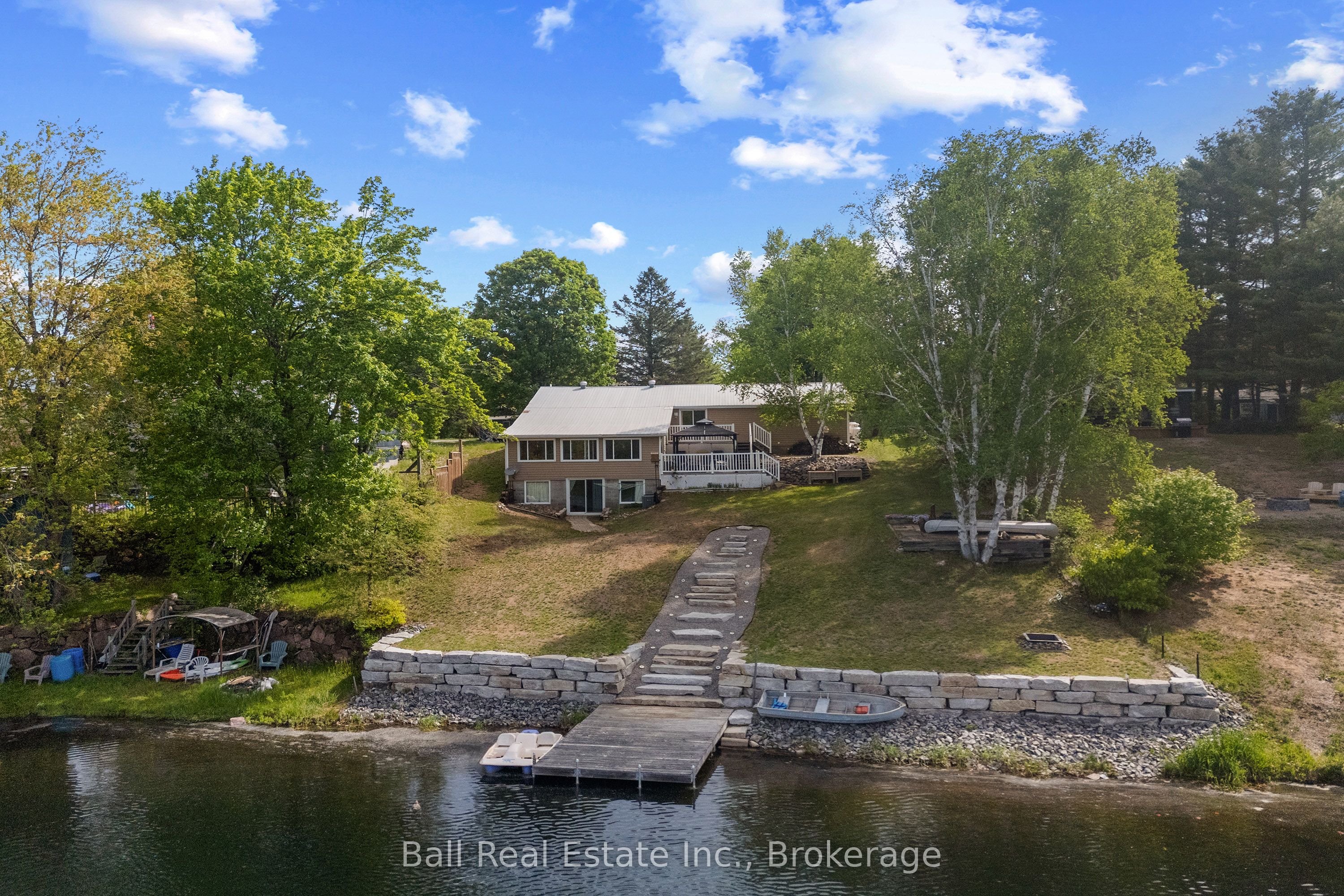 29 Siddon Lake Place Property Photo 42