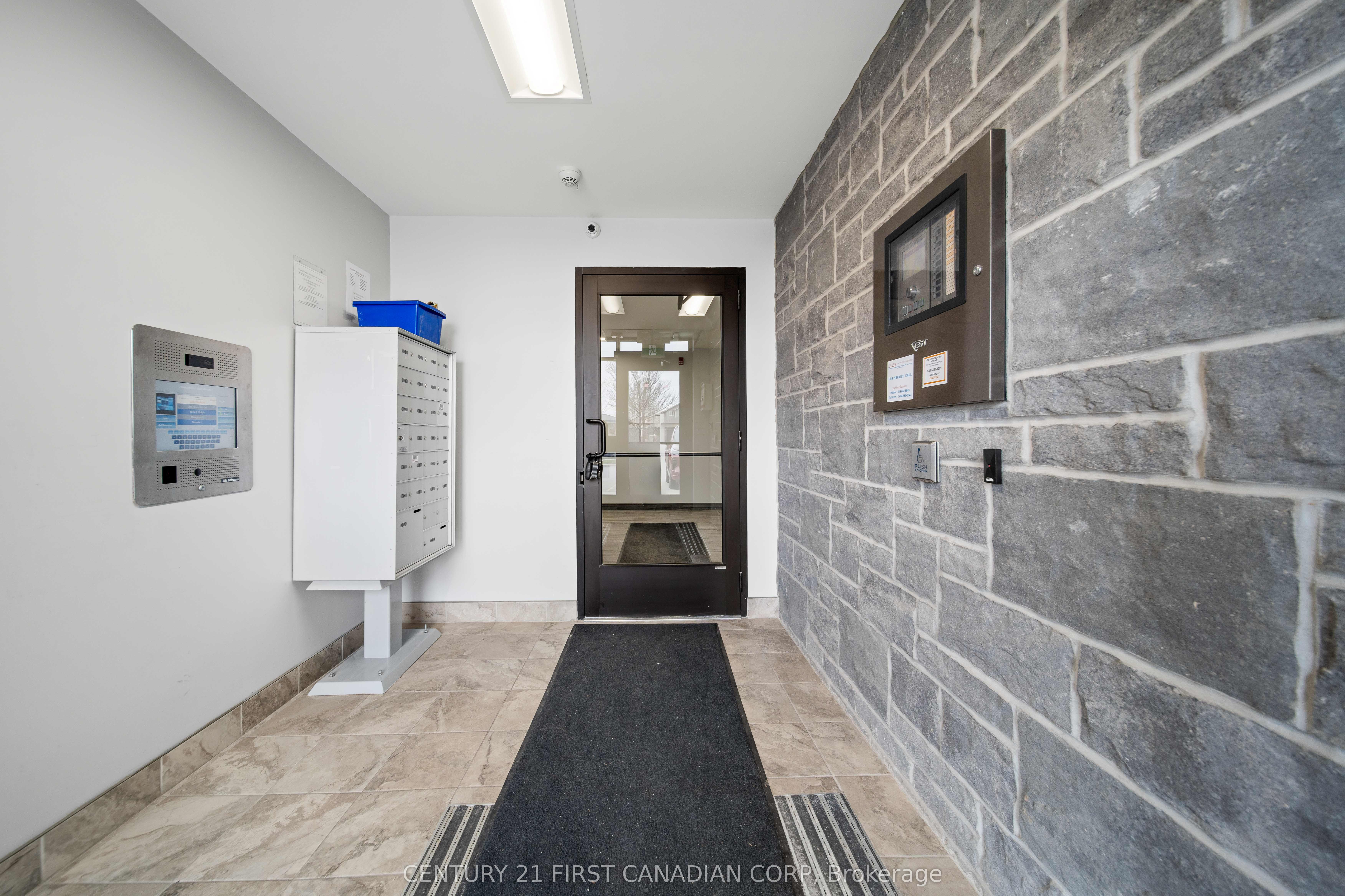 263 Butler Street 104 Property Photo 16