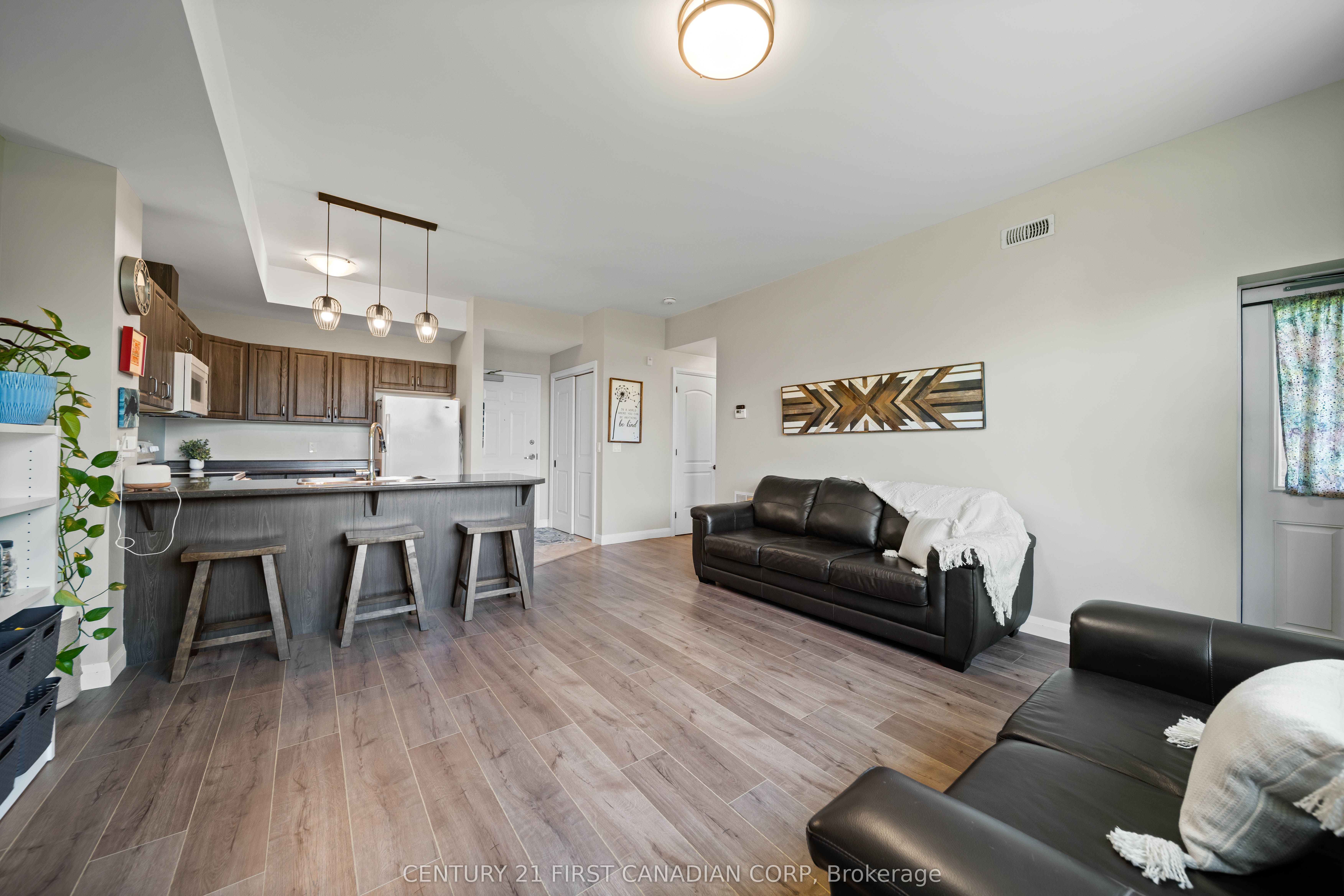263 Butler Street 104 Property Photo 23