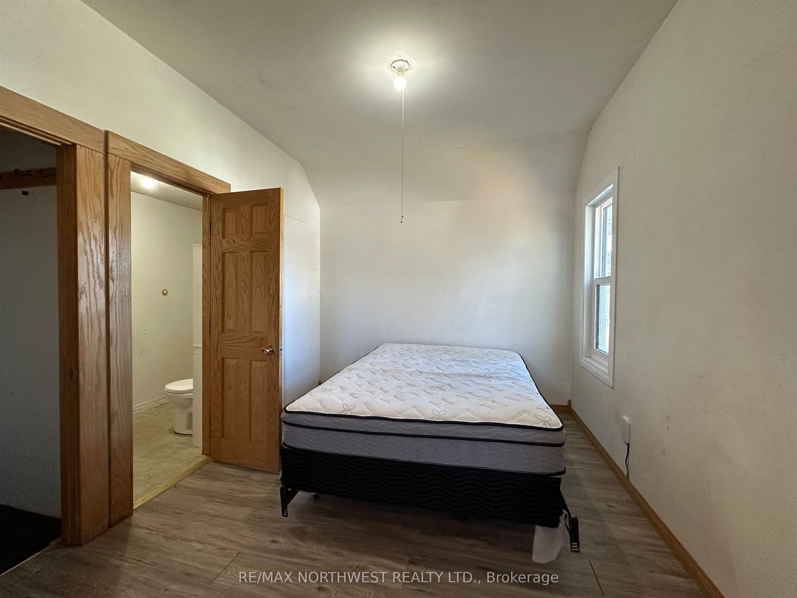 314 First Street E Property Photo 15