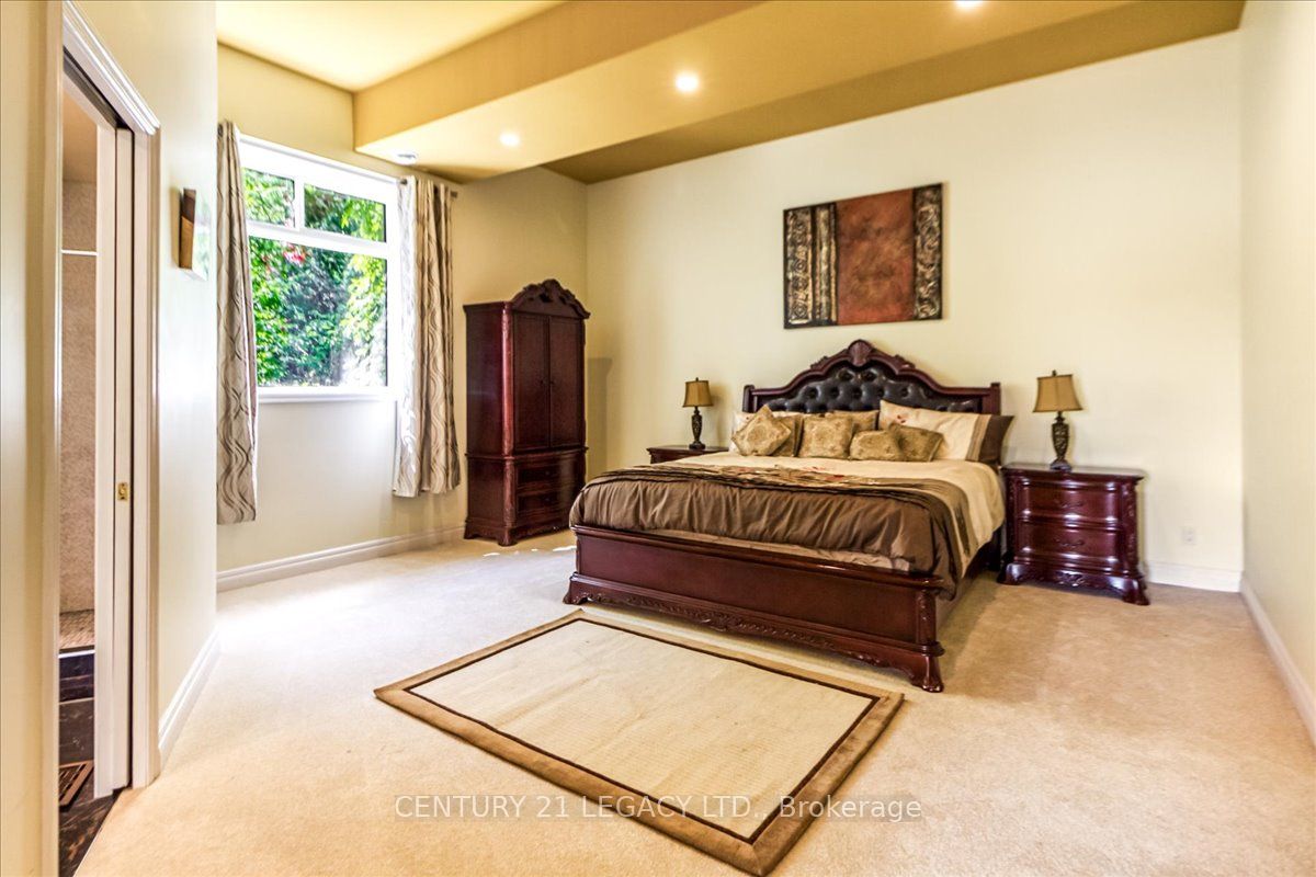 376 Maki Avenue Property Photo 33
