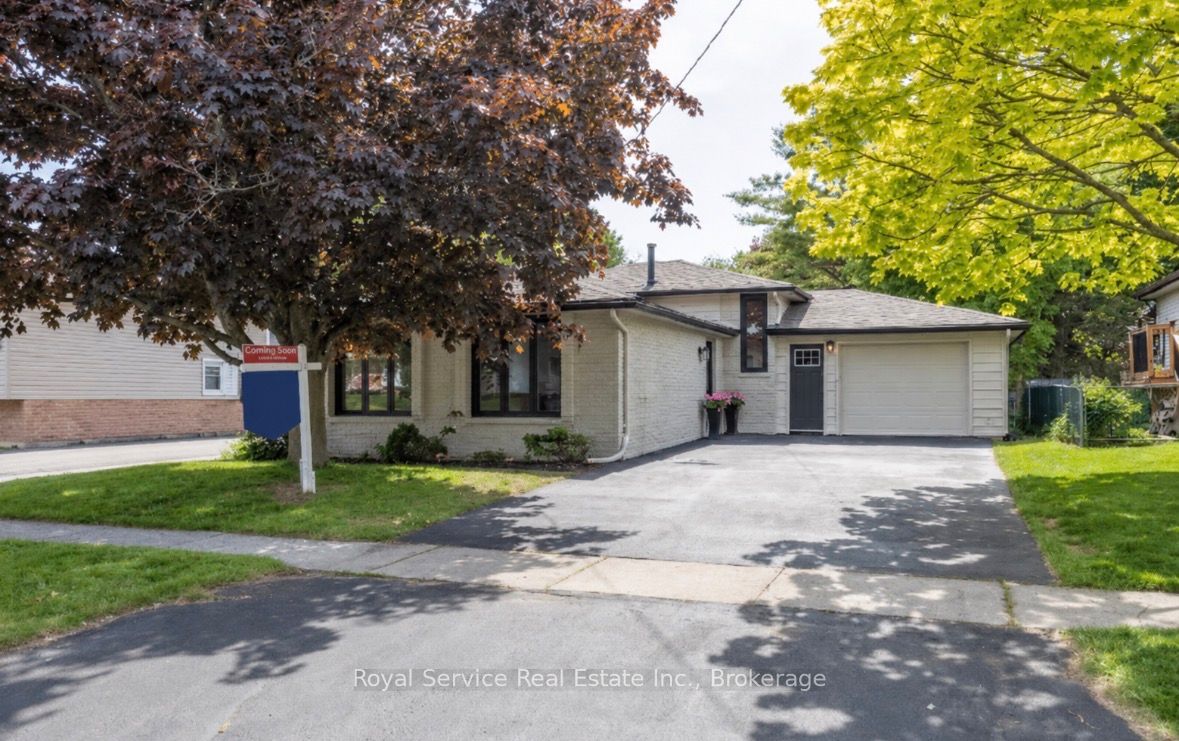 567 Daintry Crescent Property Photo 1