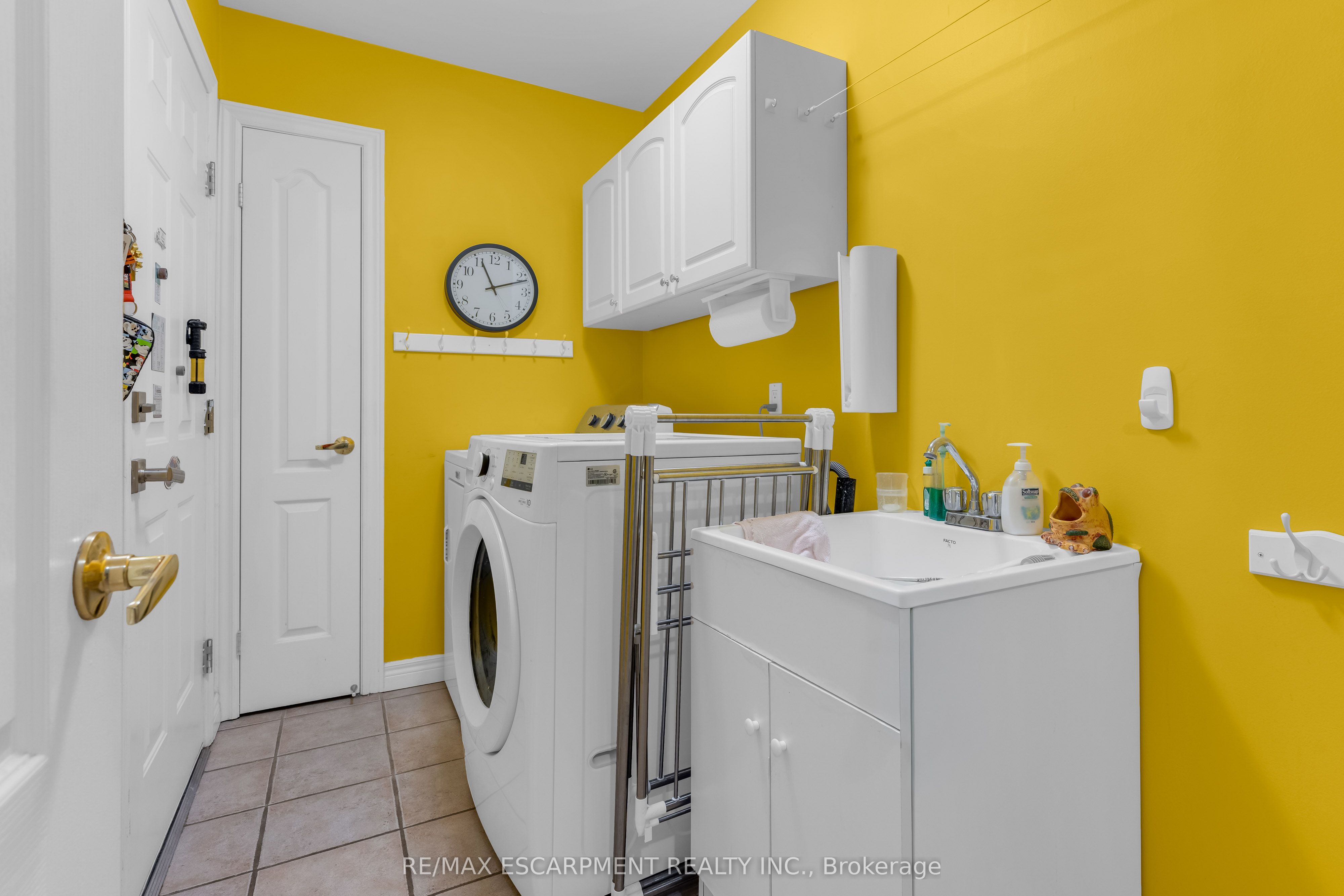 50 Spadara Drive Property Photo 18