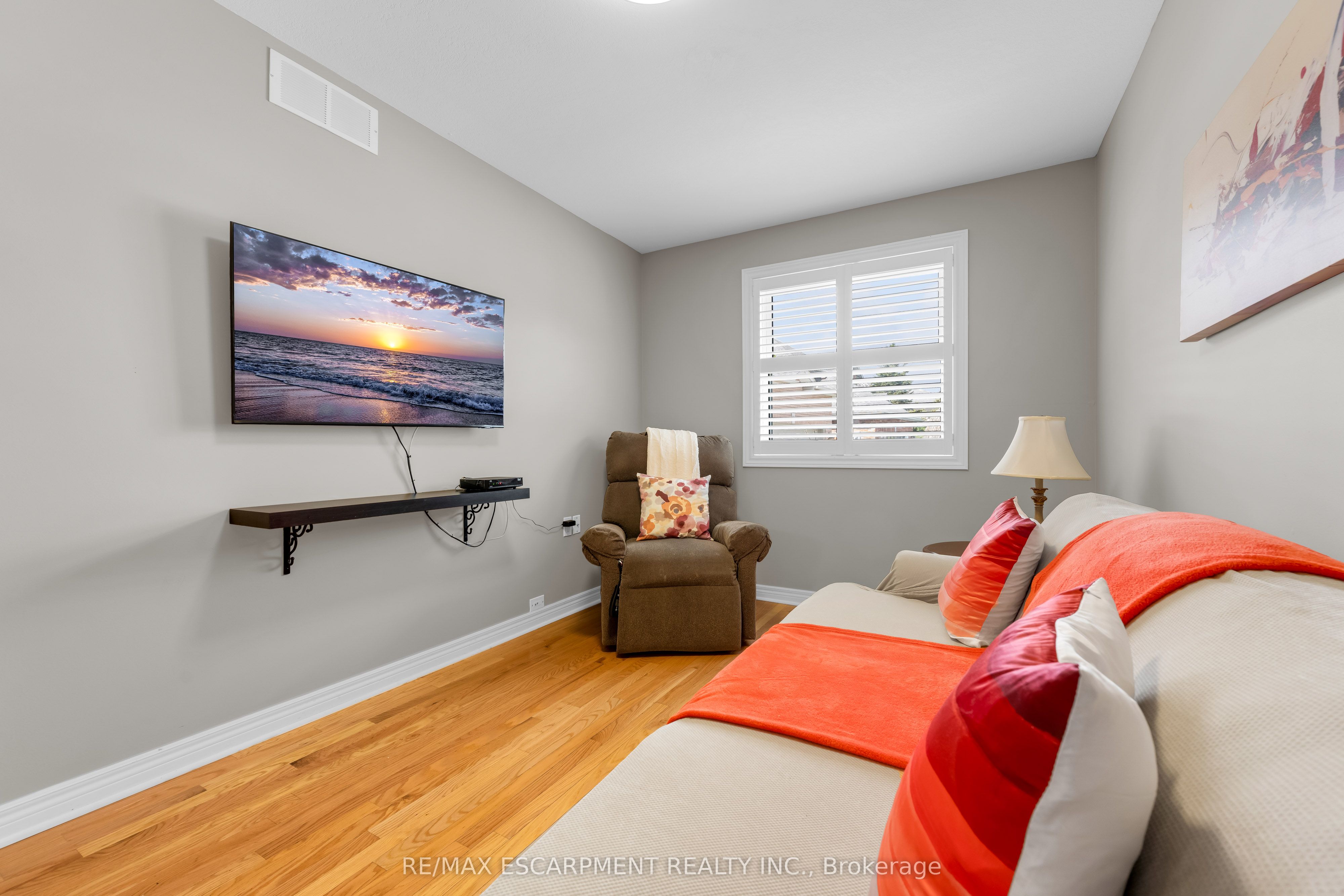 50 Spadara Drive Property Photo 21