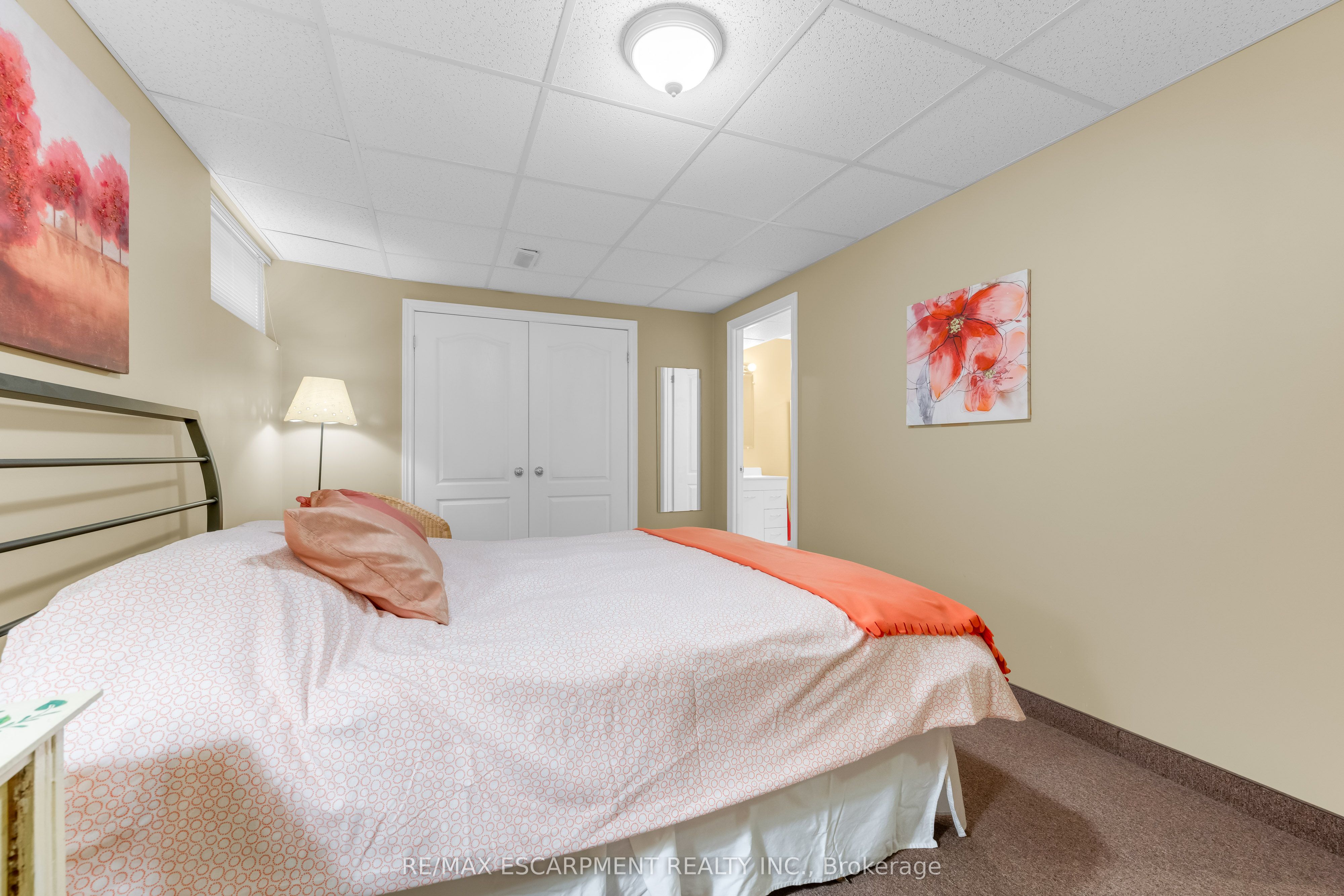 50 Spadara Drive Property Photo 26