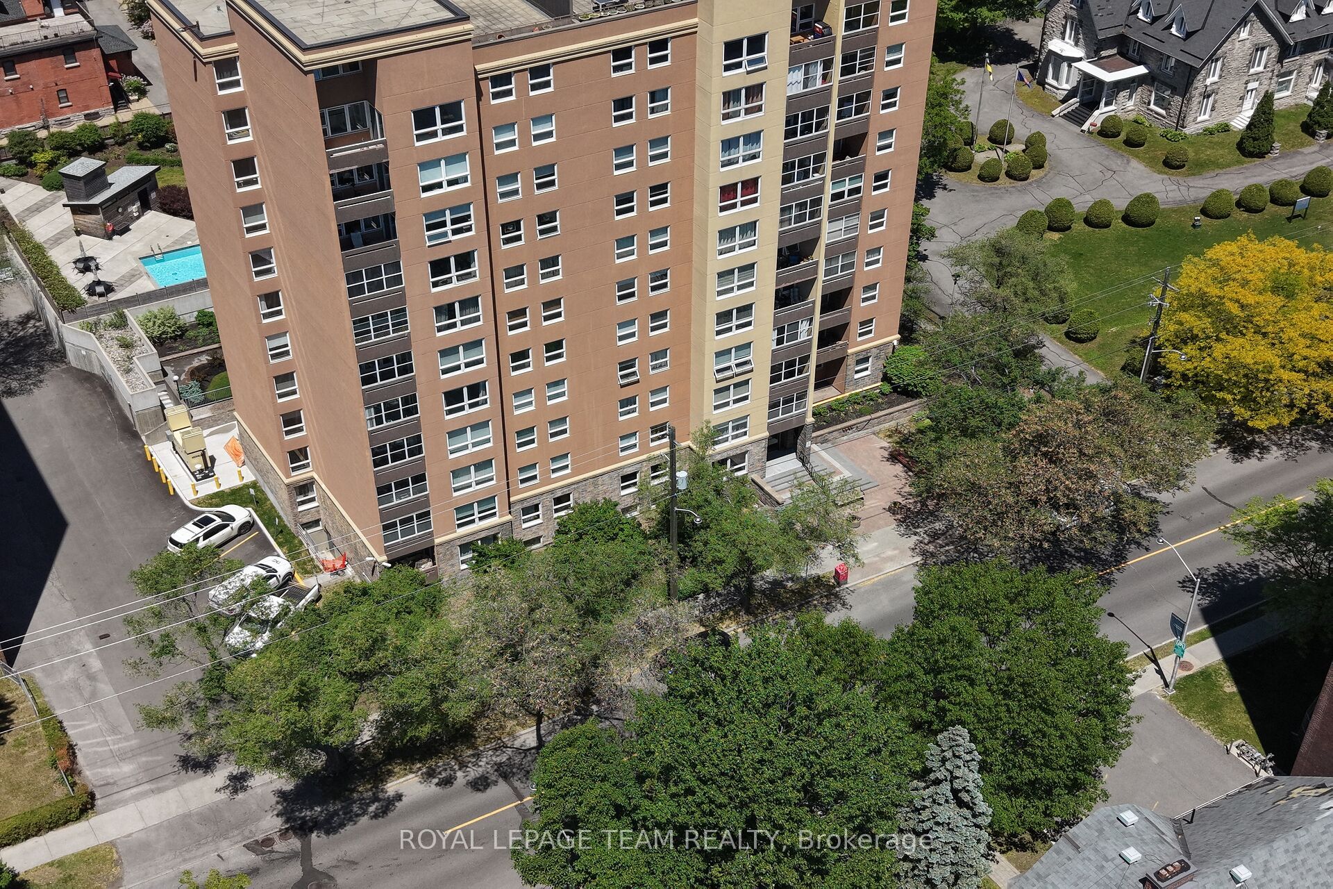 373 Laurier Avenue E 505 Property Photo 7