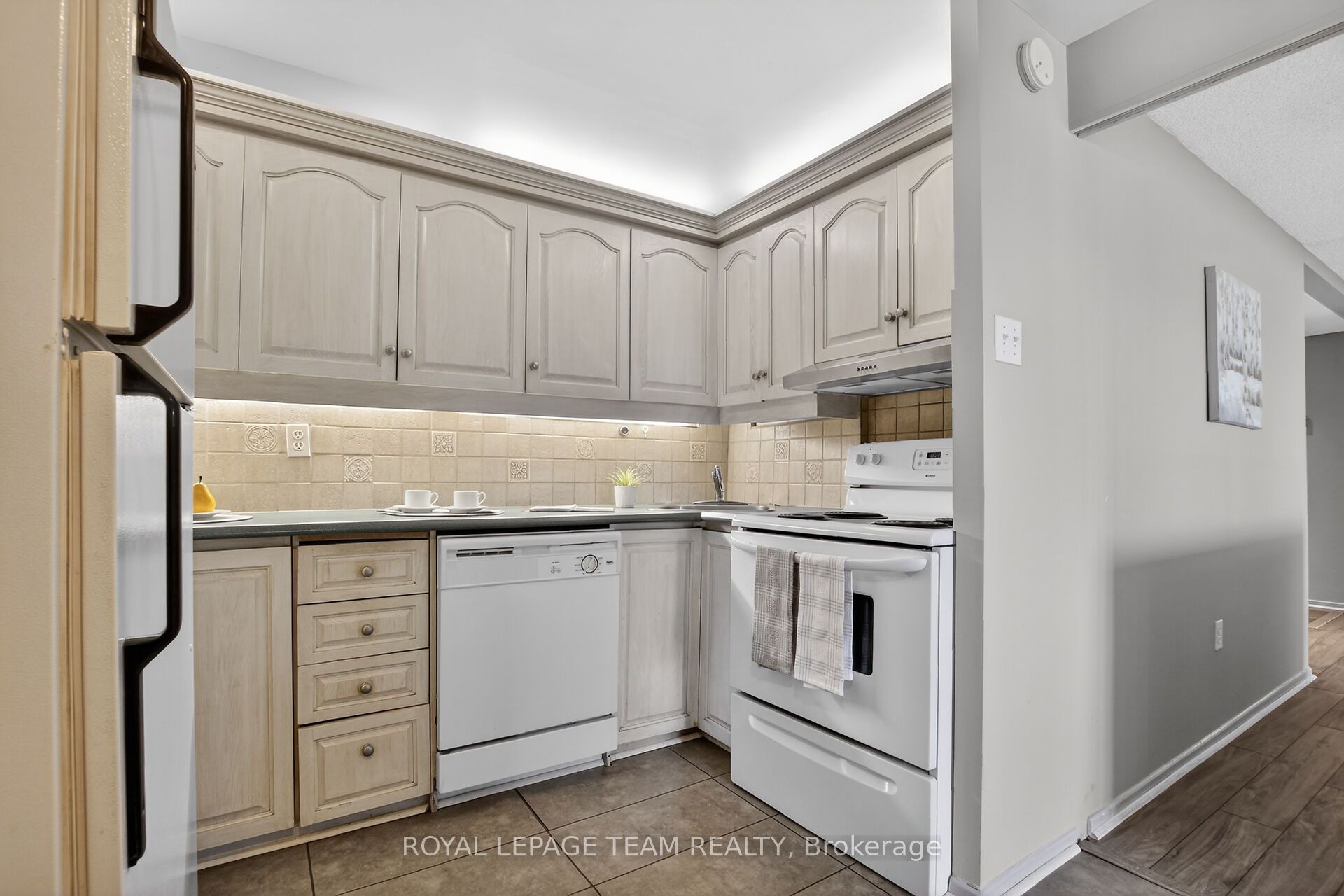 373 Laurier Avenue E 505 Property Photo 25