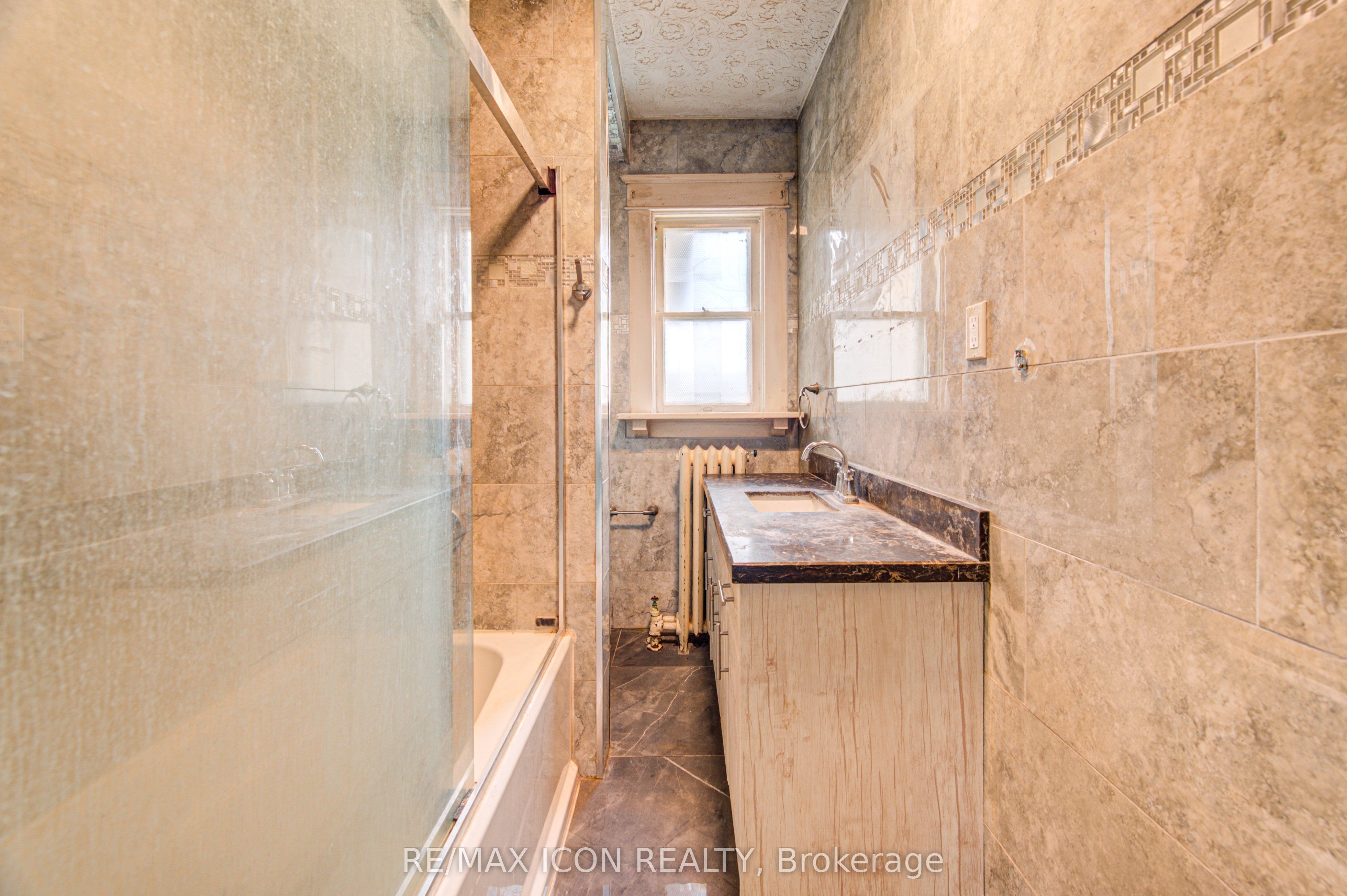 59 Irvin Street Property Photo 33