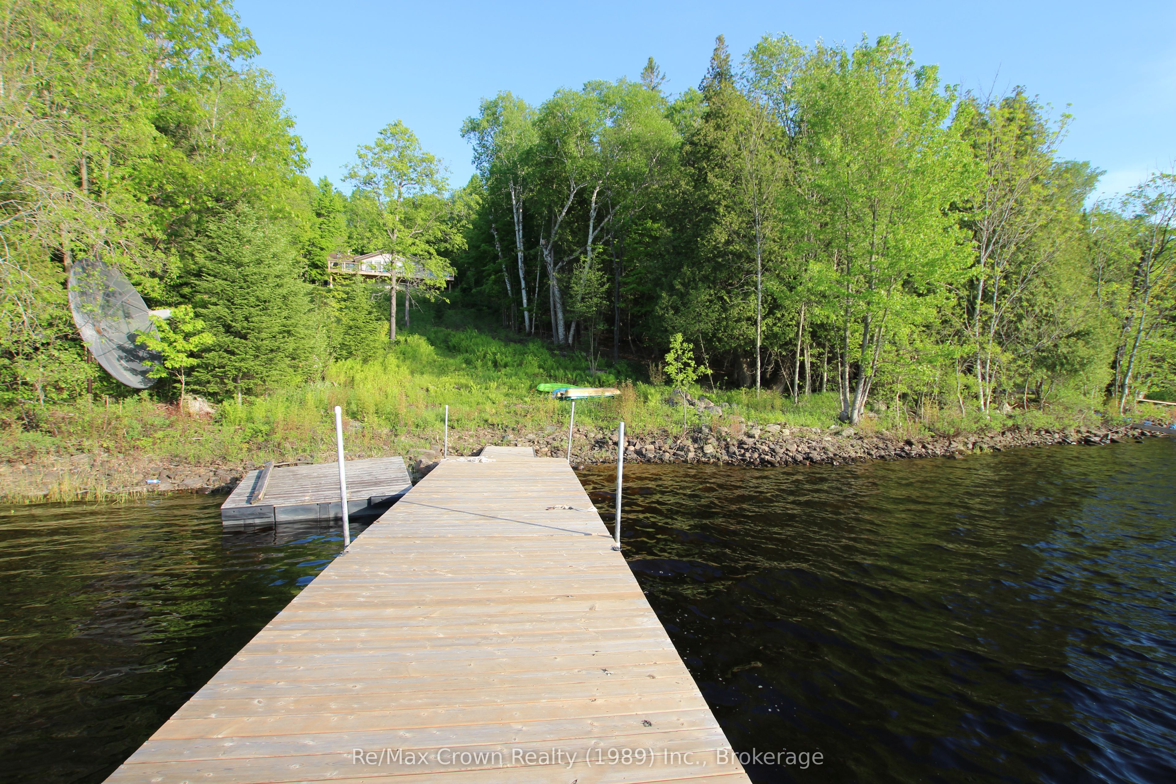 581 Limberlost Point Road Property Photo 6