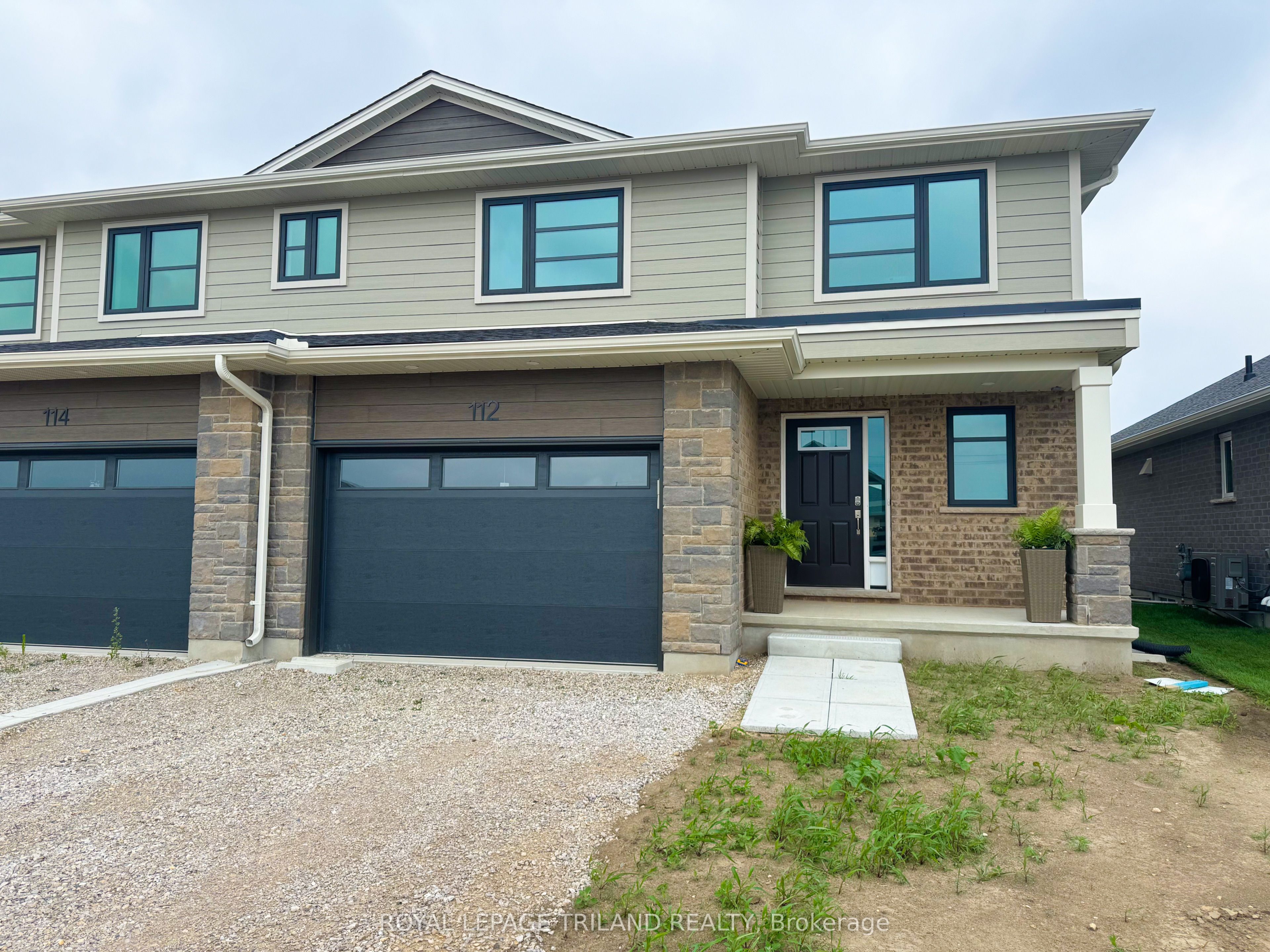 112 Styles Drive Property Photo 2