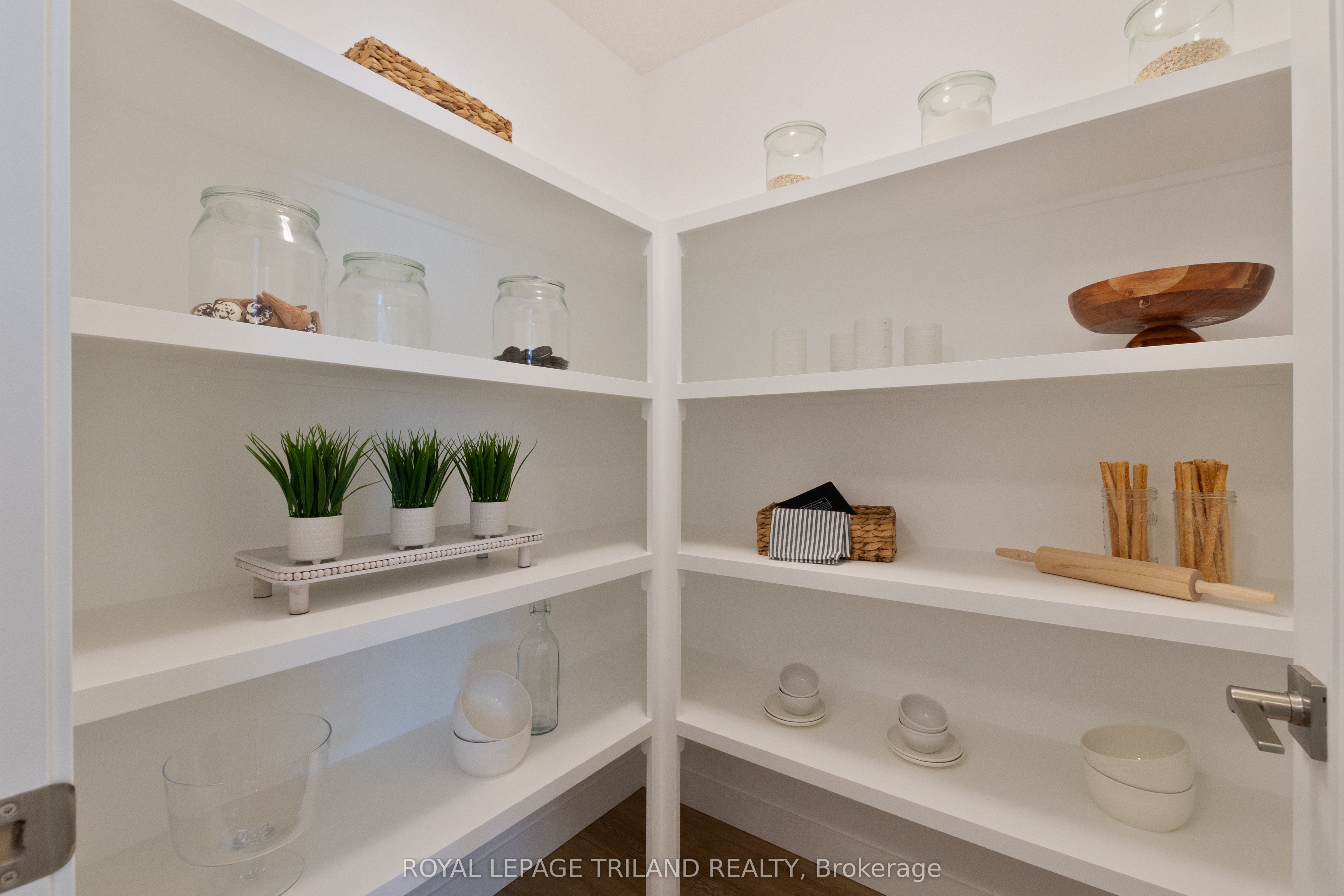 112 Styles Drive Property Photo 22